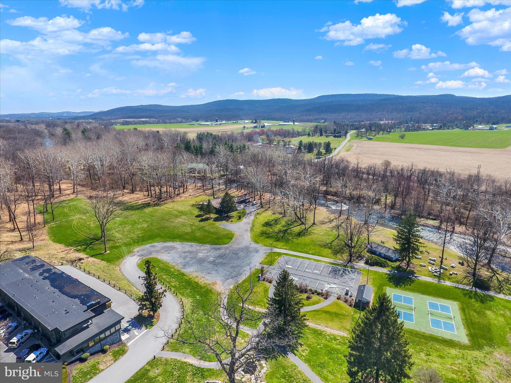THE PORCHES OF ALLENBERRY - Residential
