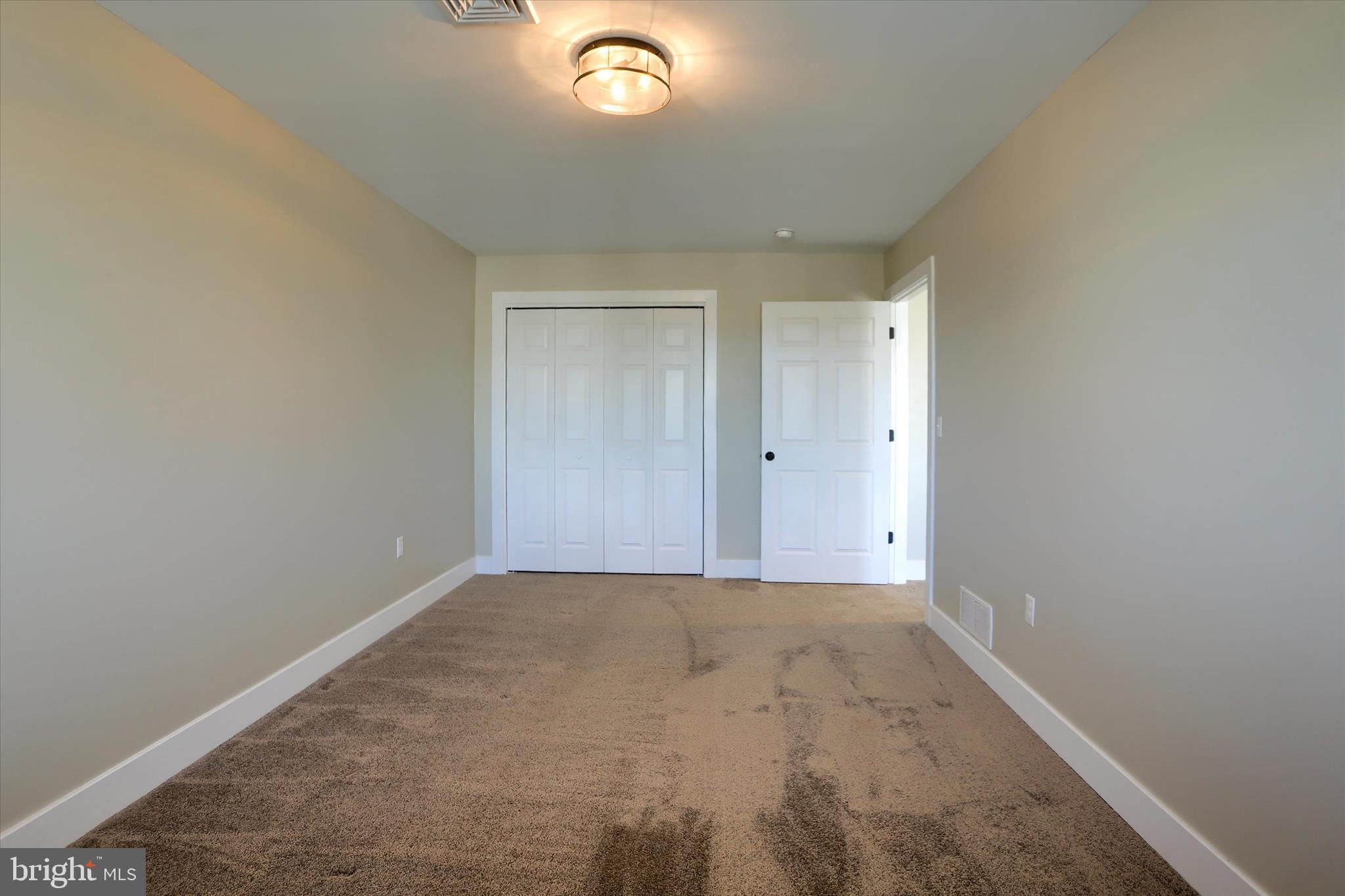 THE PORCHES OF ALLENBERRY - Residential