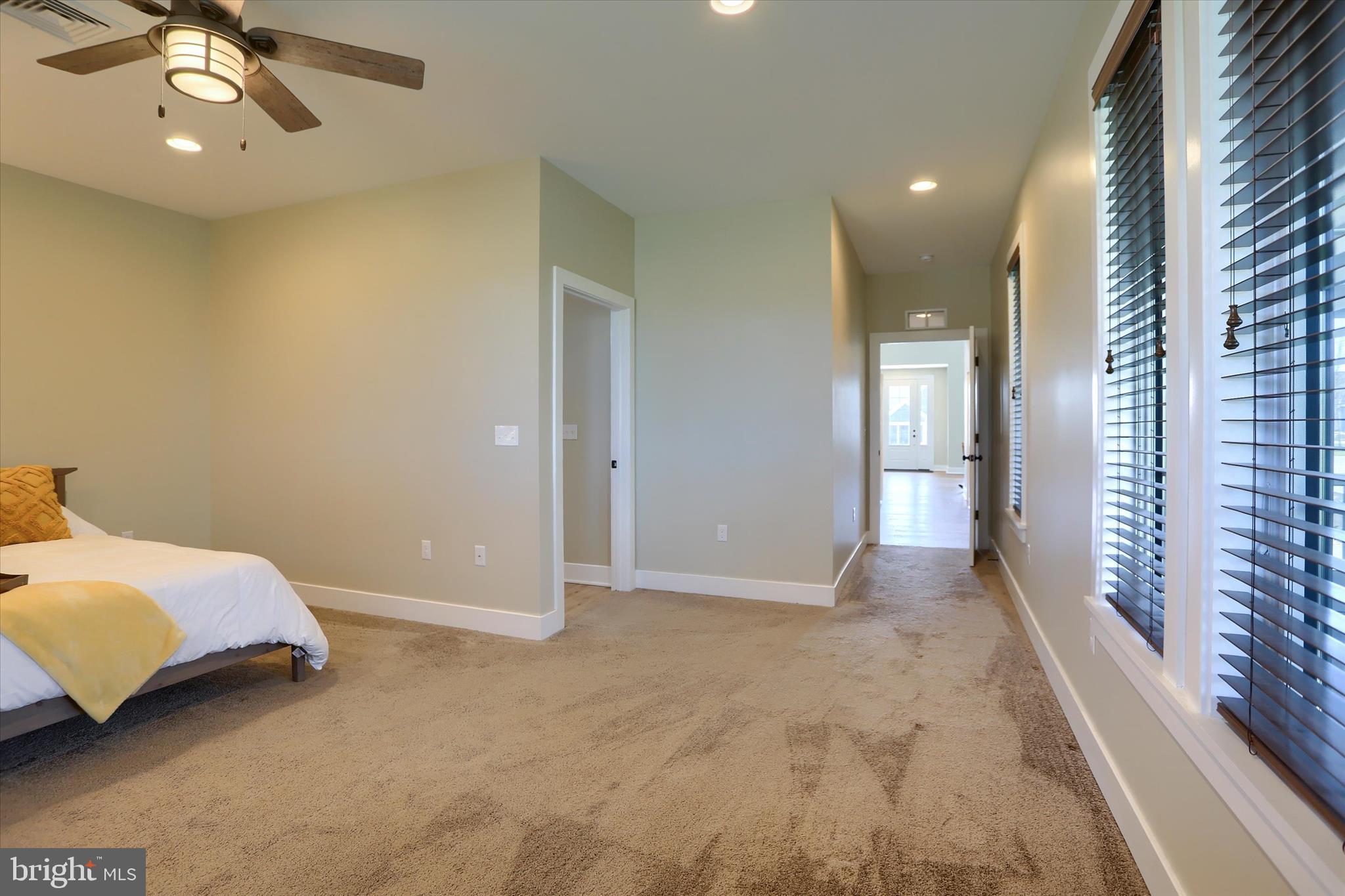 THE PORCHES OF ALLENBERRY - Residential