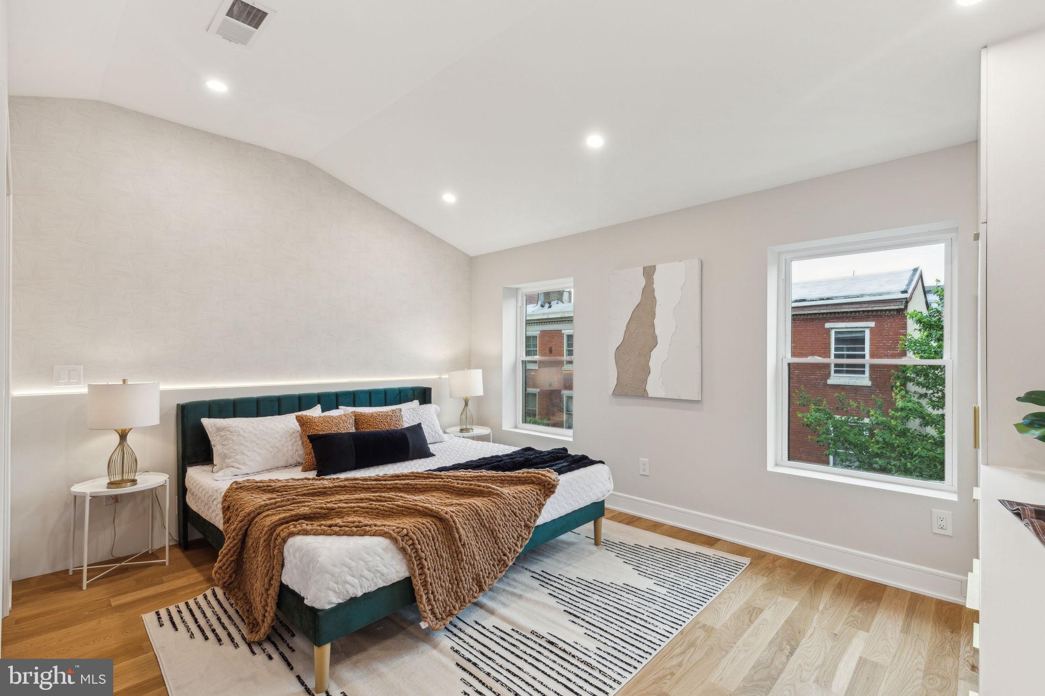 BELLA VISTA - Residential