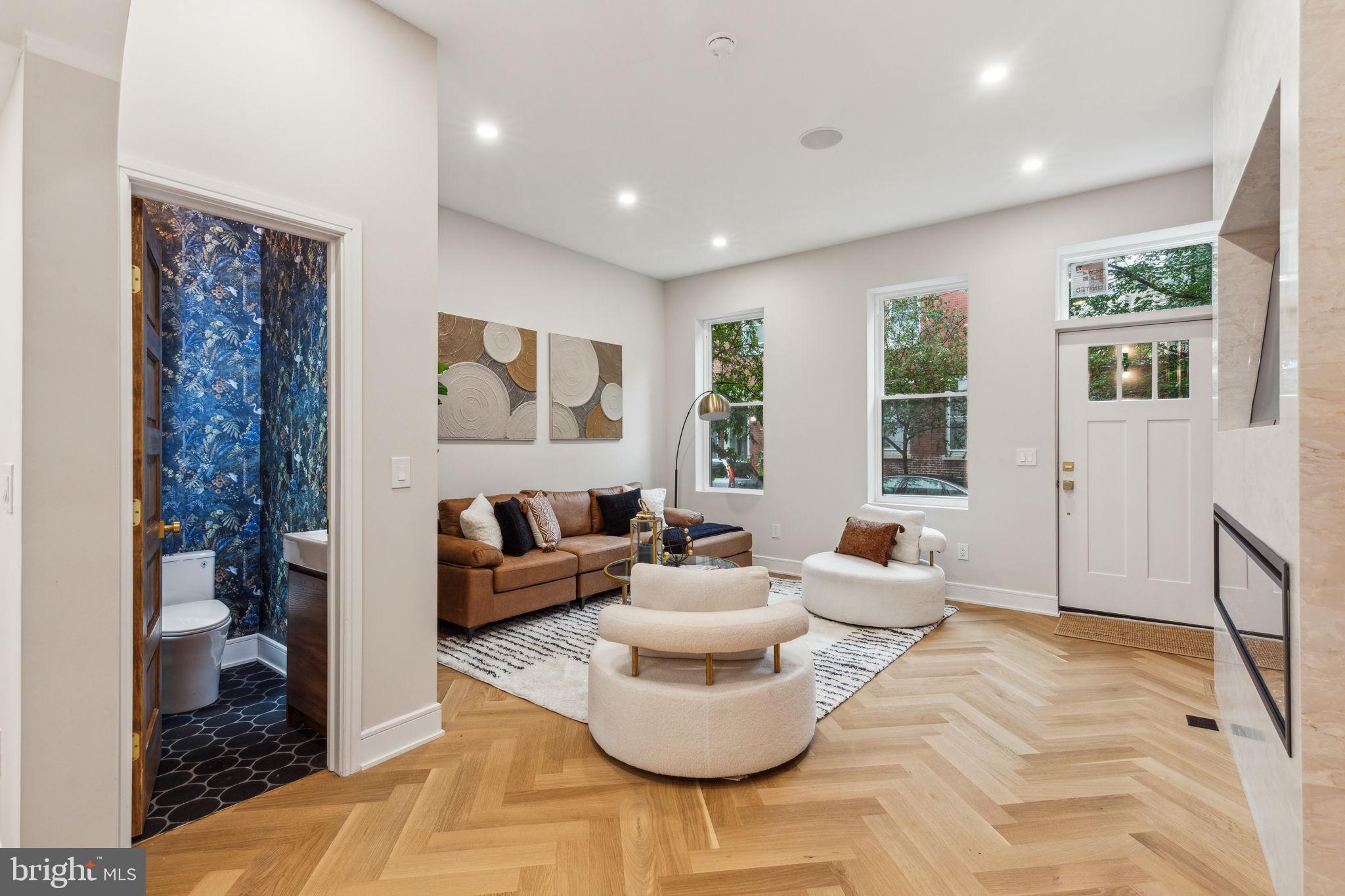 BELLA VISTA - Residential