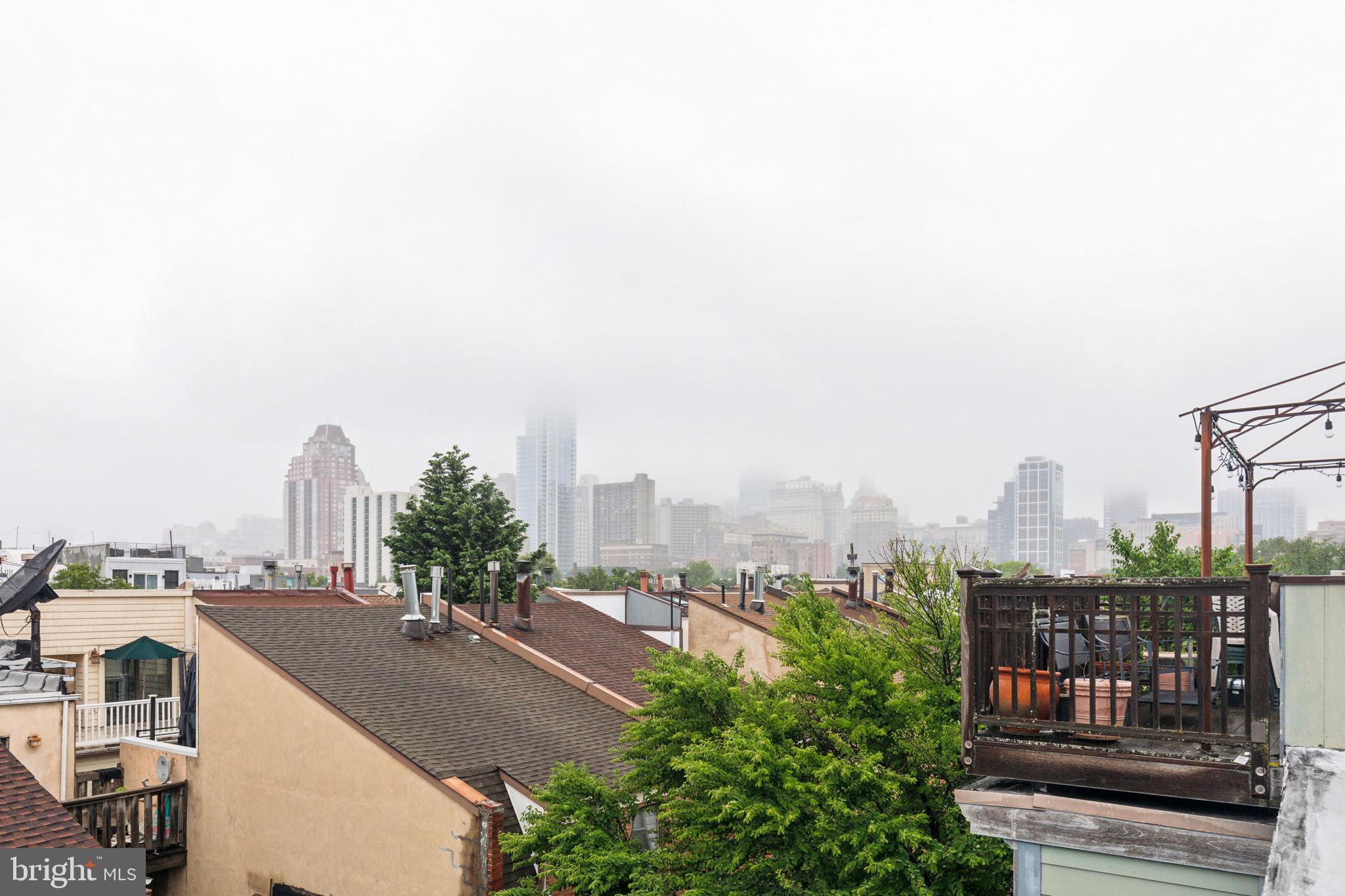 BELLA VISTA - Residential