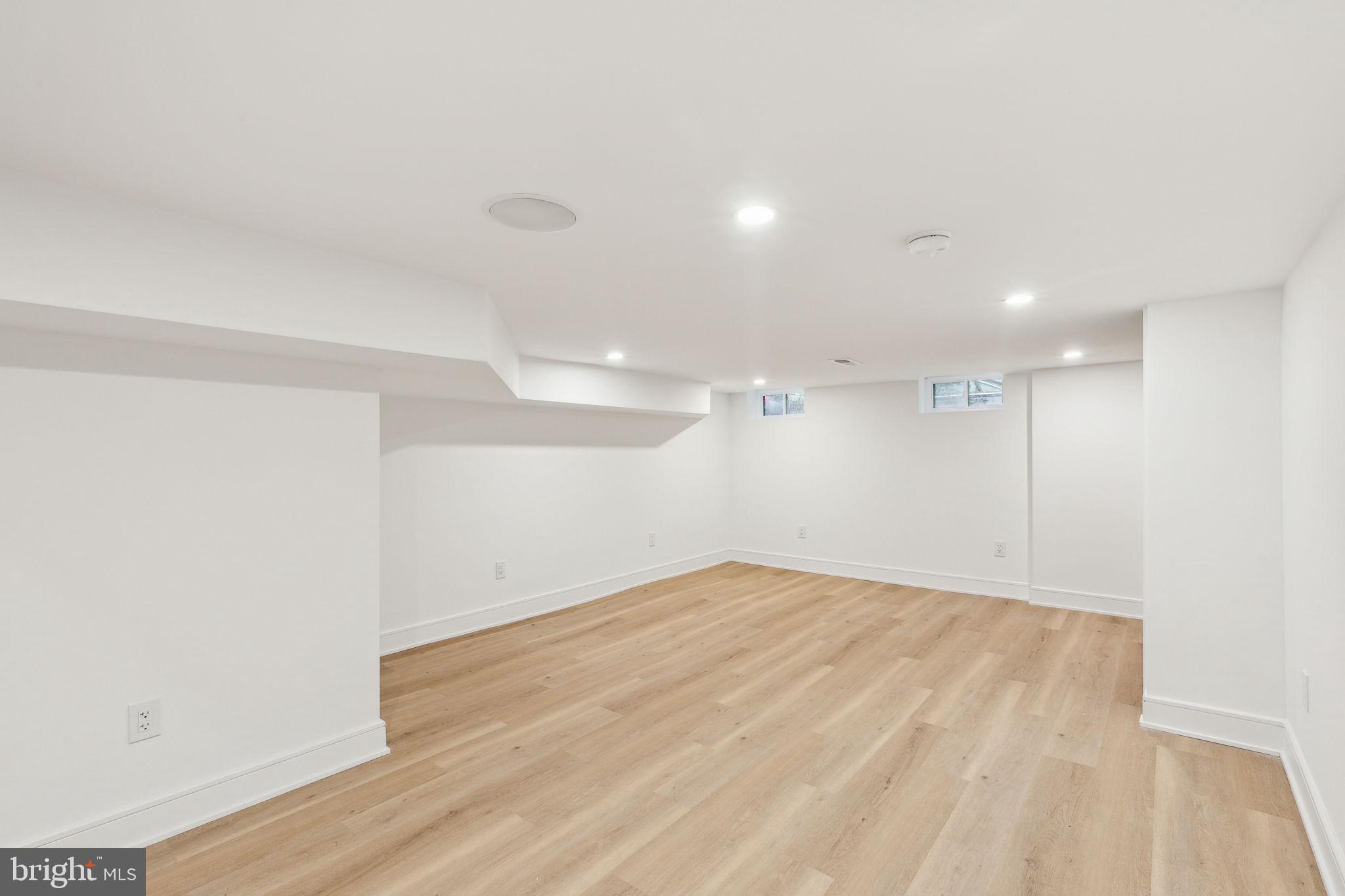 BELLA VISTA - Residential