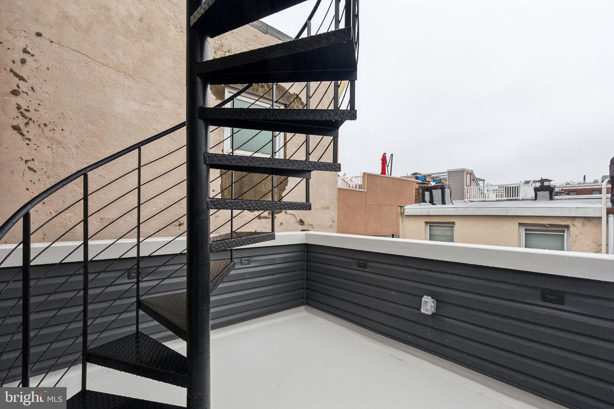 BELLA VISTA - Residential