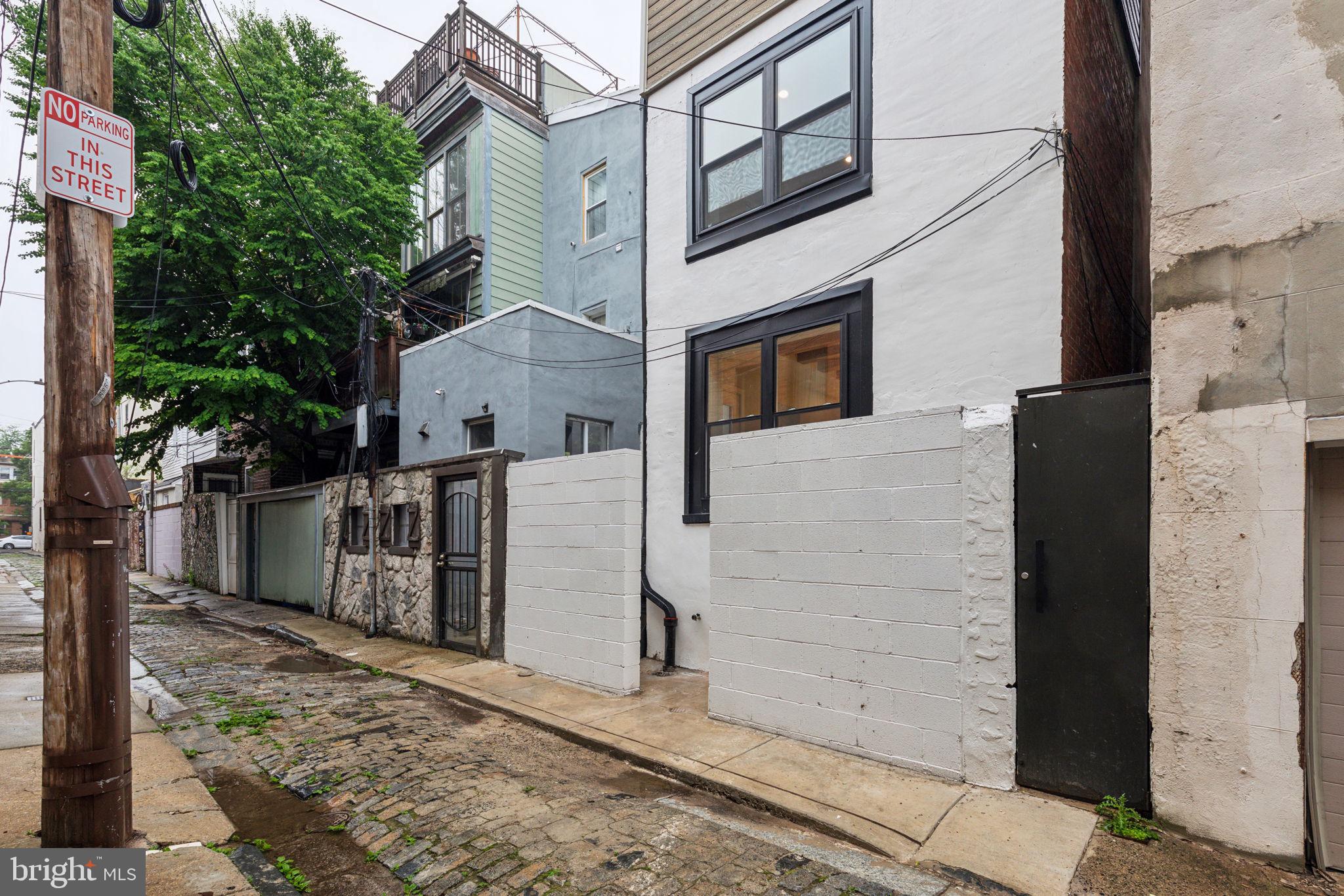 BELLA VISTA - Residential