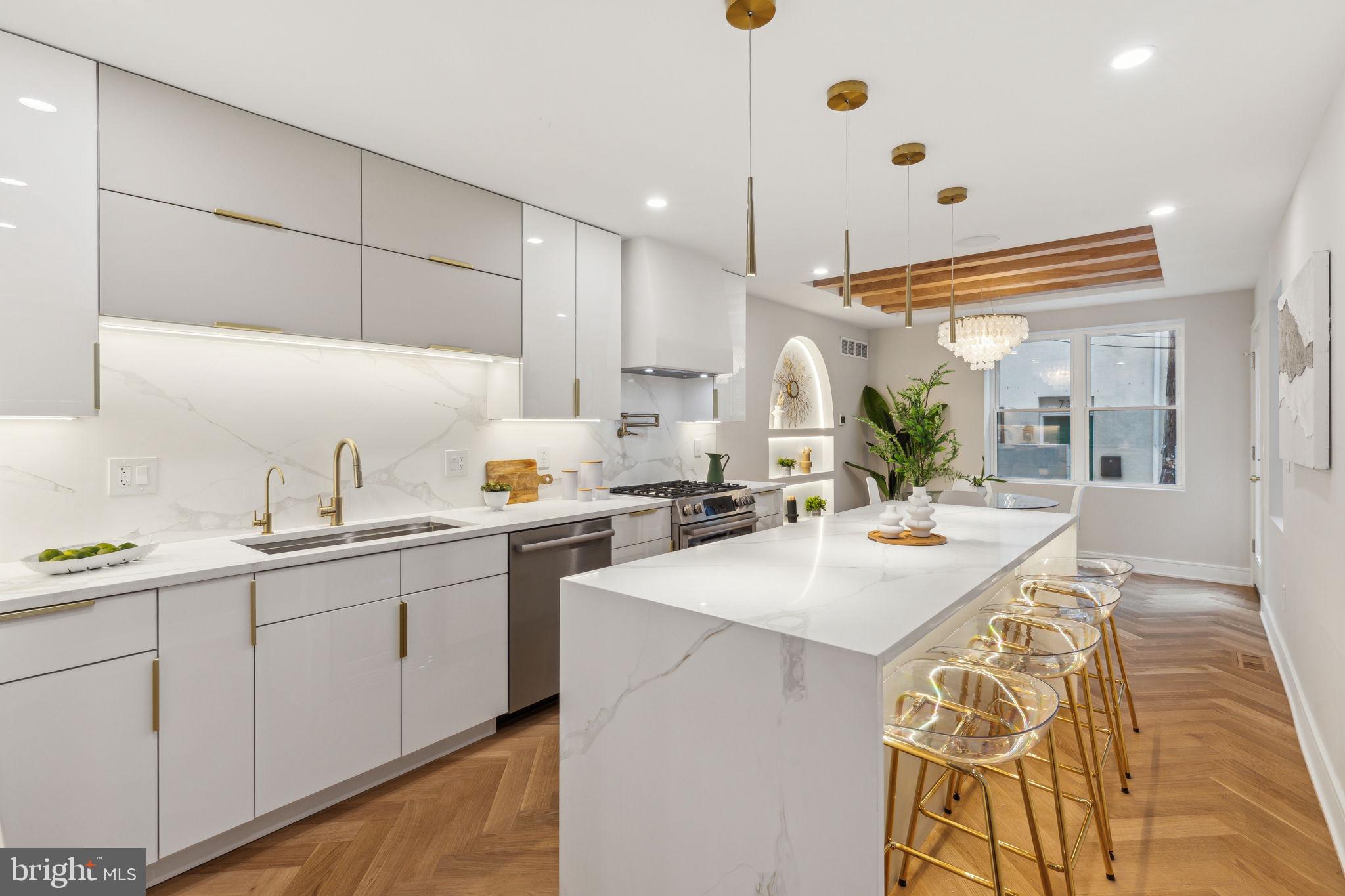 BELLA VISTA - Residential