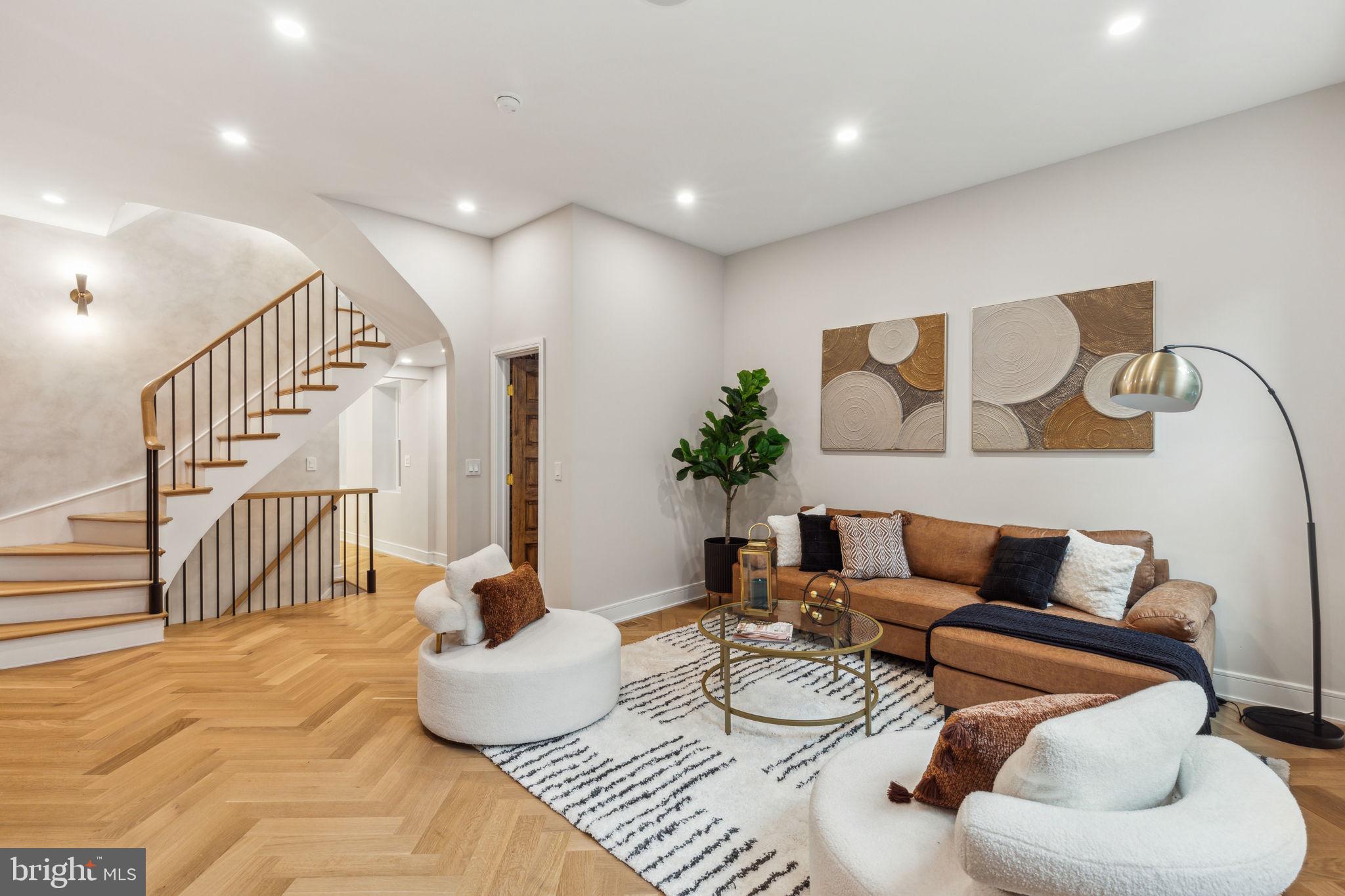 BELLA VISTA - Residential