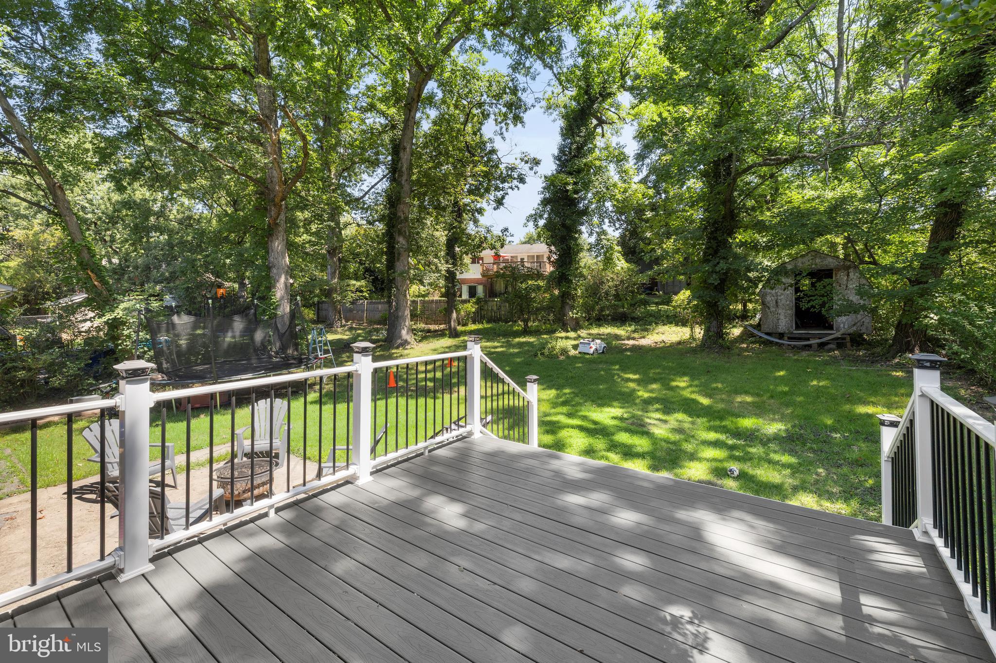 COLLEGE PARK ESTATES - Residential