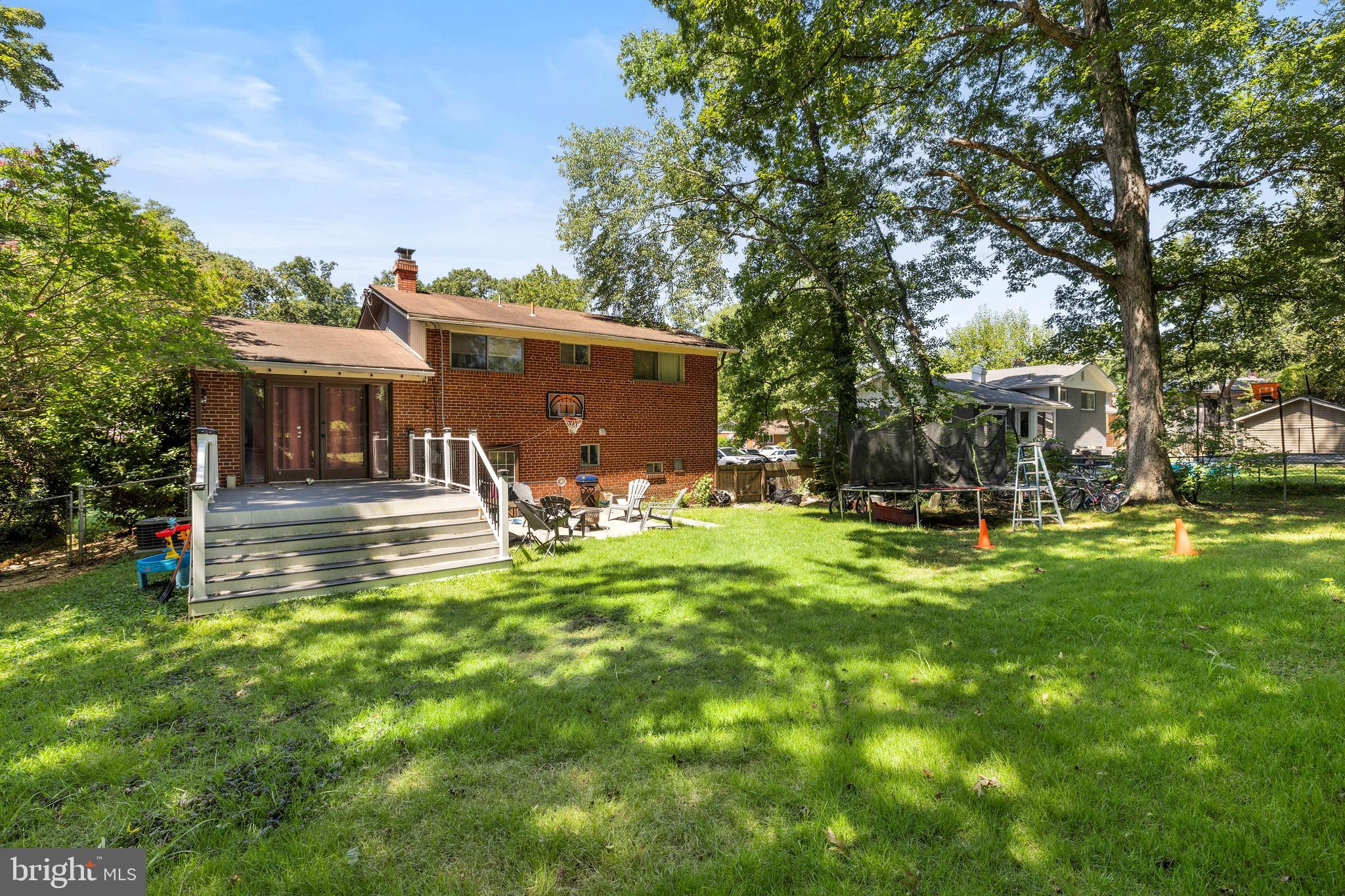 COLLEGE PARK ESTATES - Residential