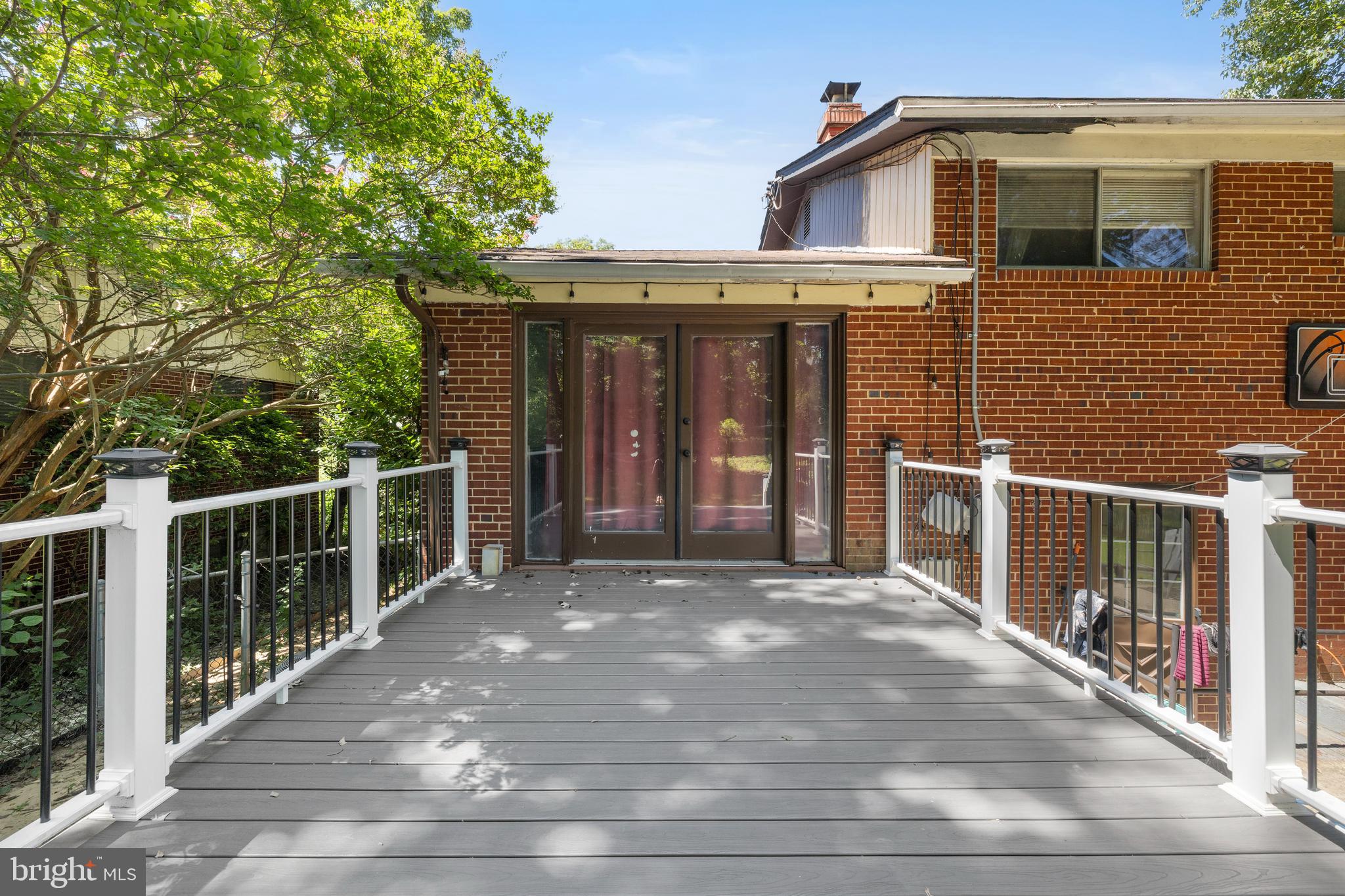 COLLEGE PARK ESTATES - Residential