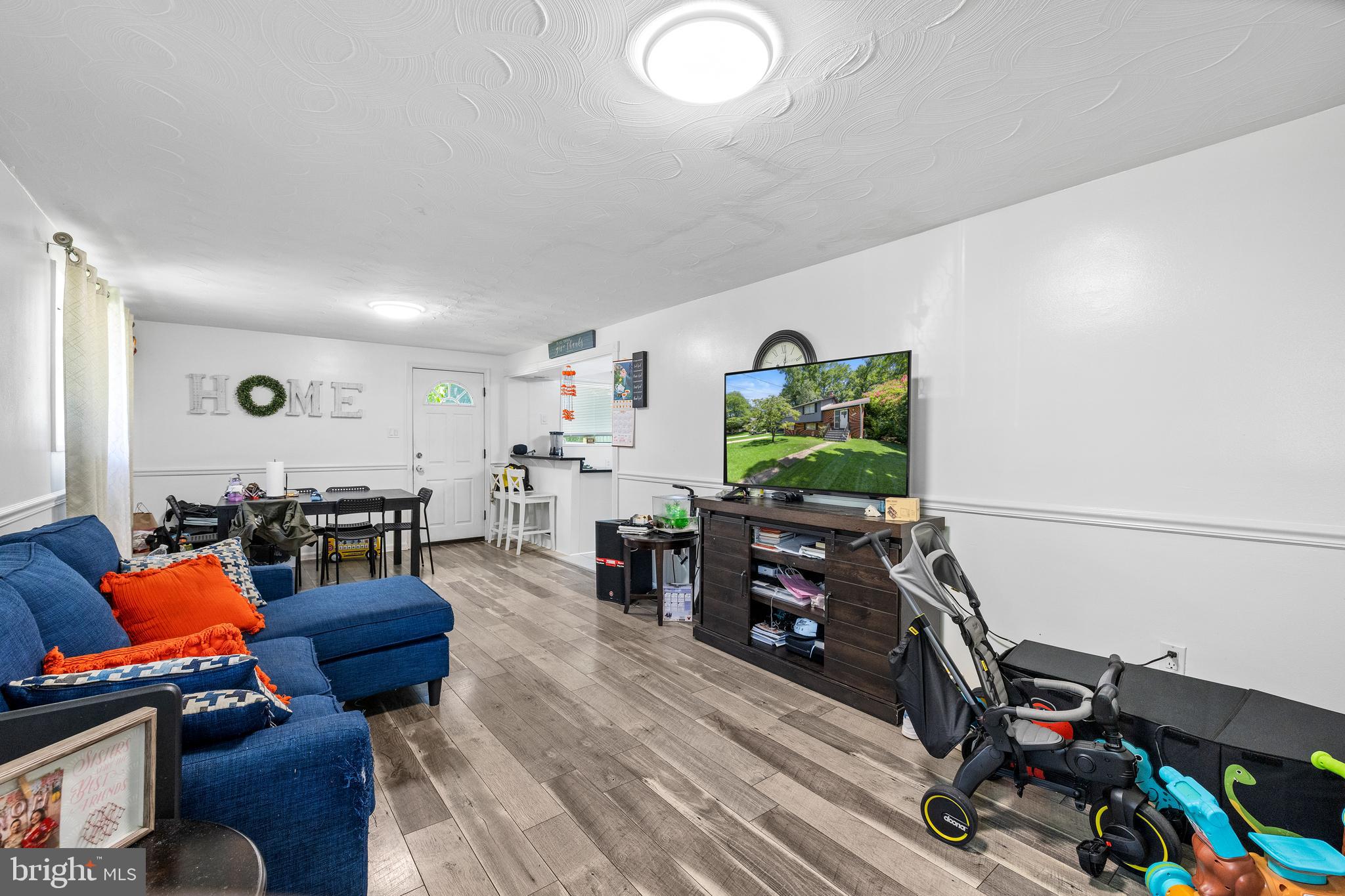 COLLEGE PARK ESTATES - Residential