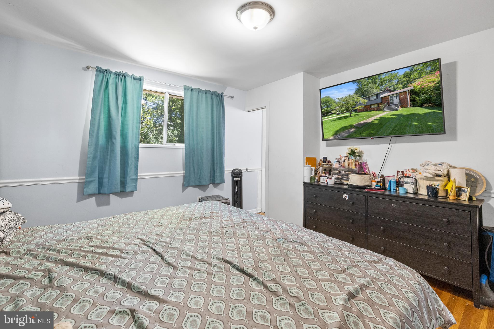 COLLEGE PARK ESTATES - Residential