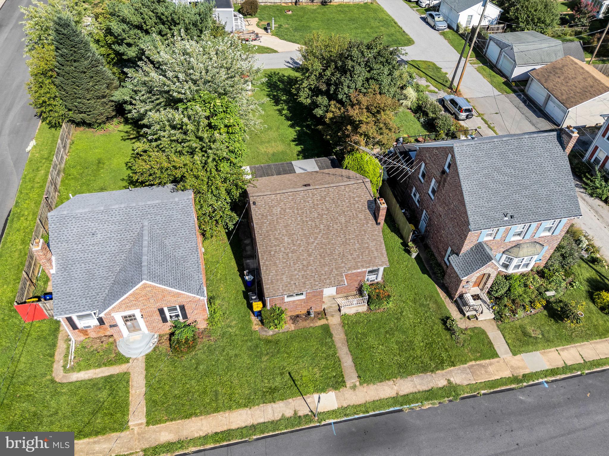 129 N DIAMOND STREET