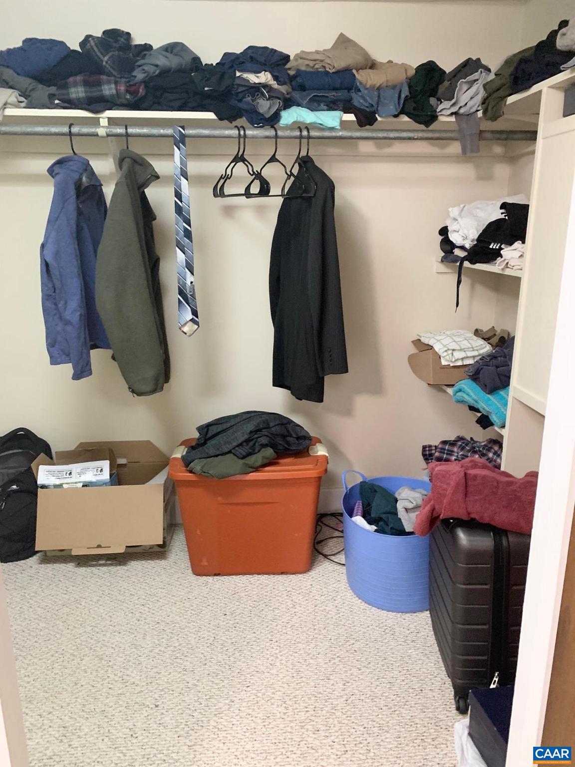 BELMONT - Residential Lease