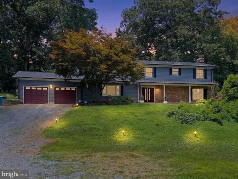 13008 Compton Road, Clifton, VA MLS: VAFX2321266