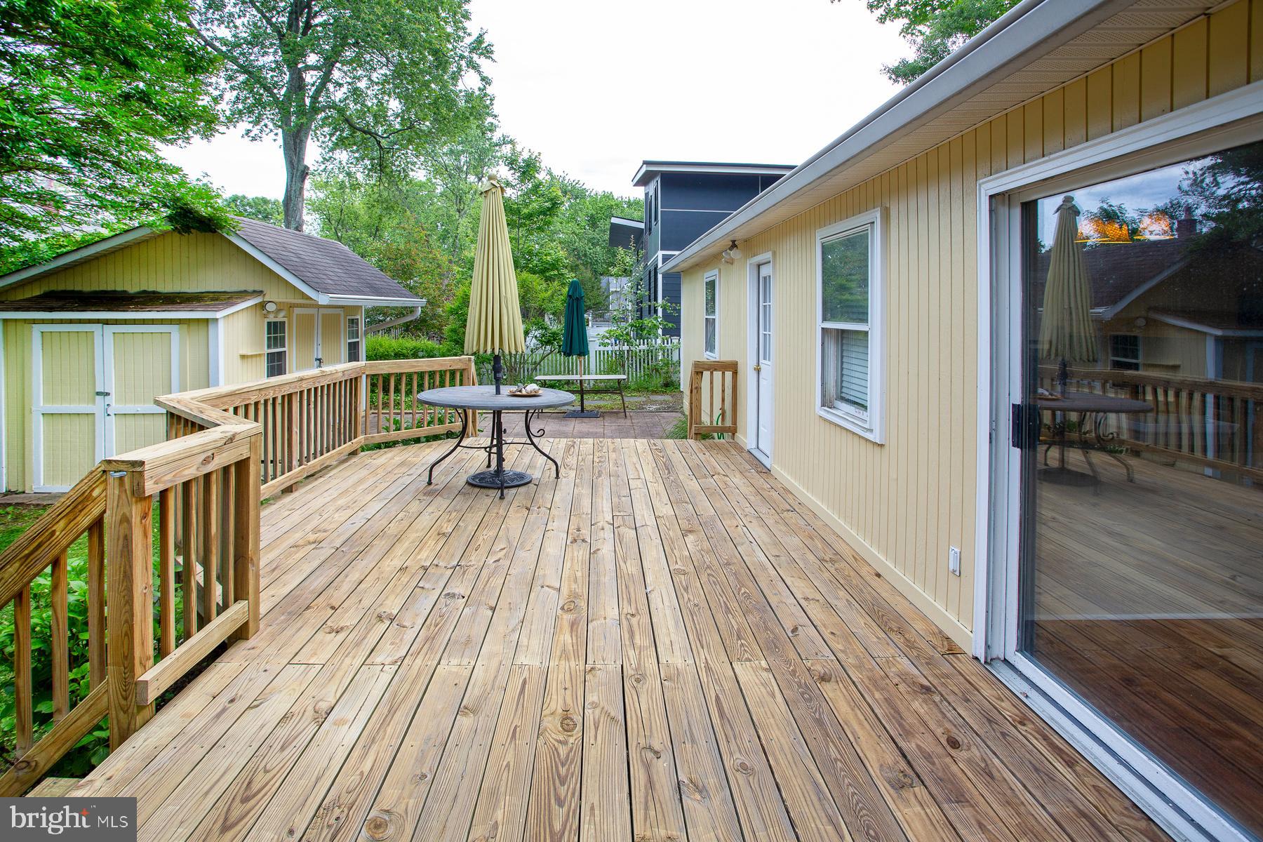 COLONY HILLS - Residential