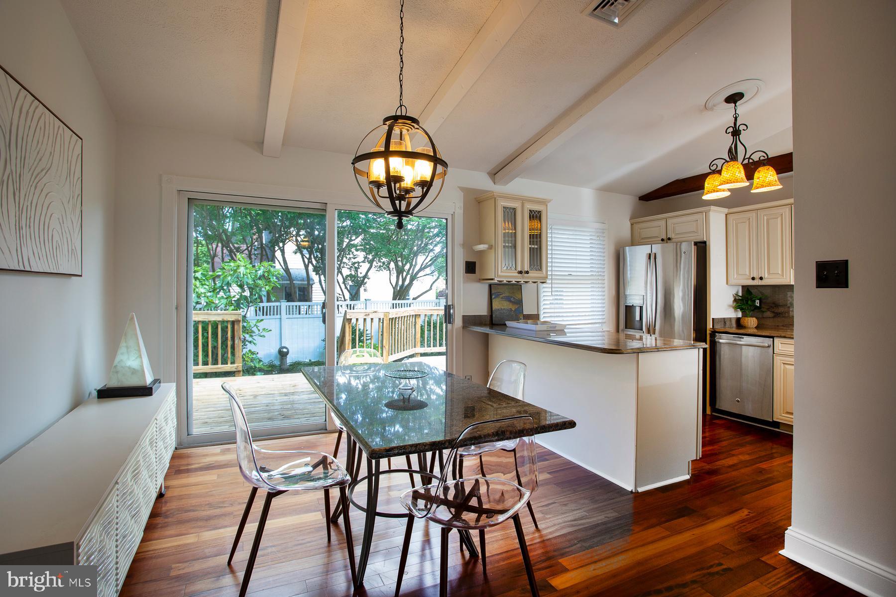 COLONY HILLS - Residential