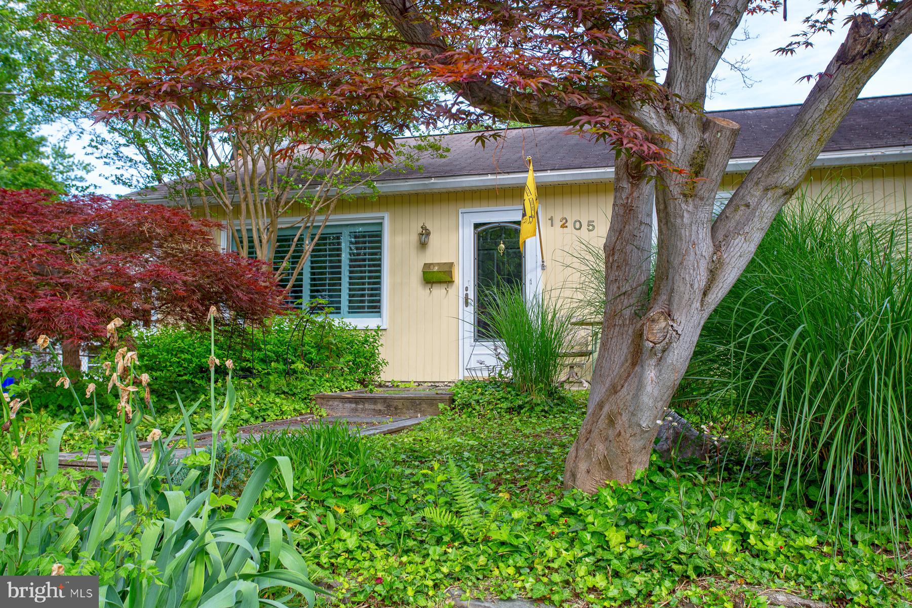 COLONY HILLS - Residential