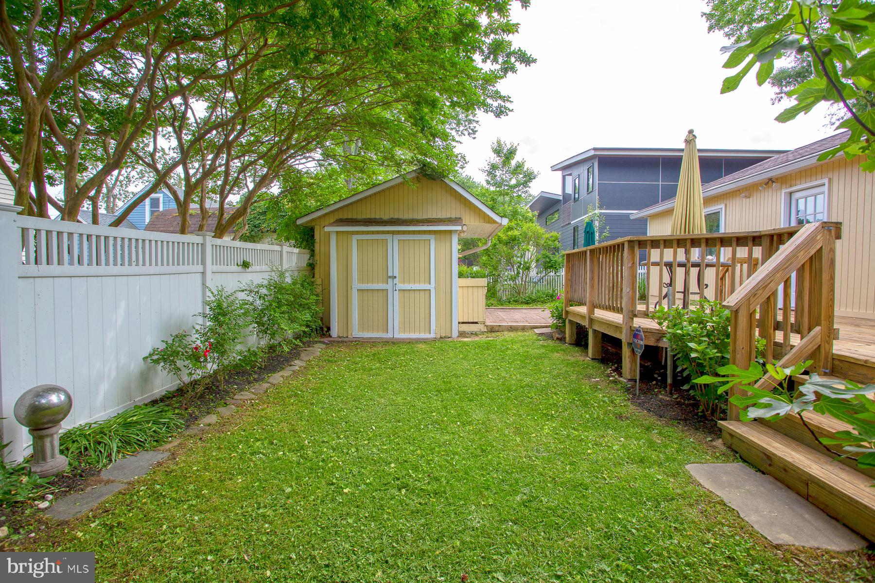 COLONY HILLS - Residential