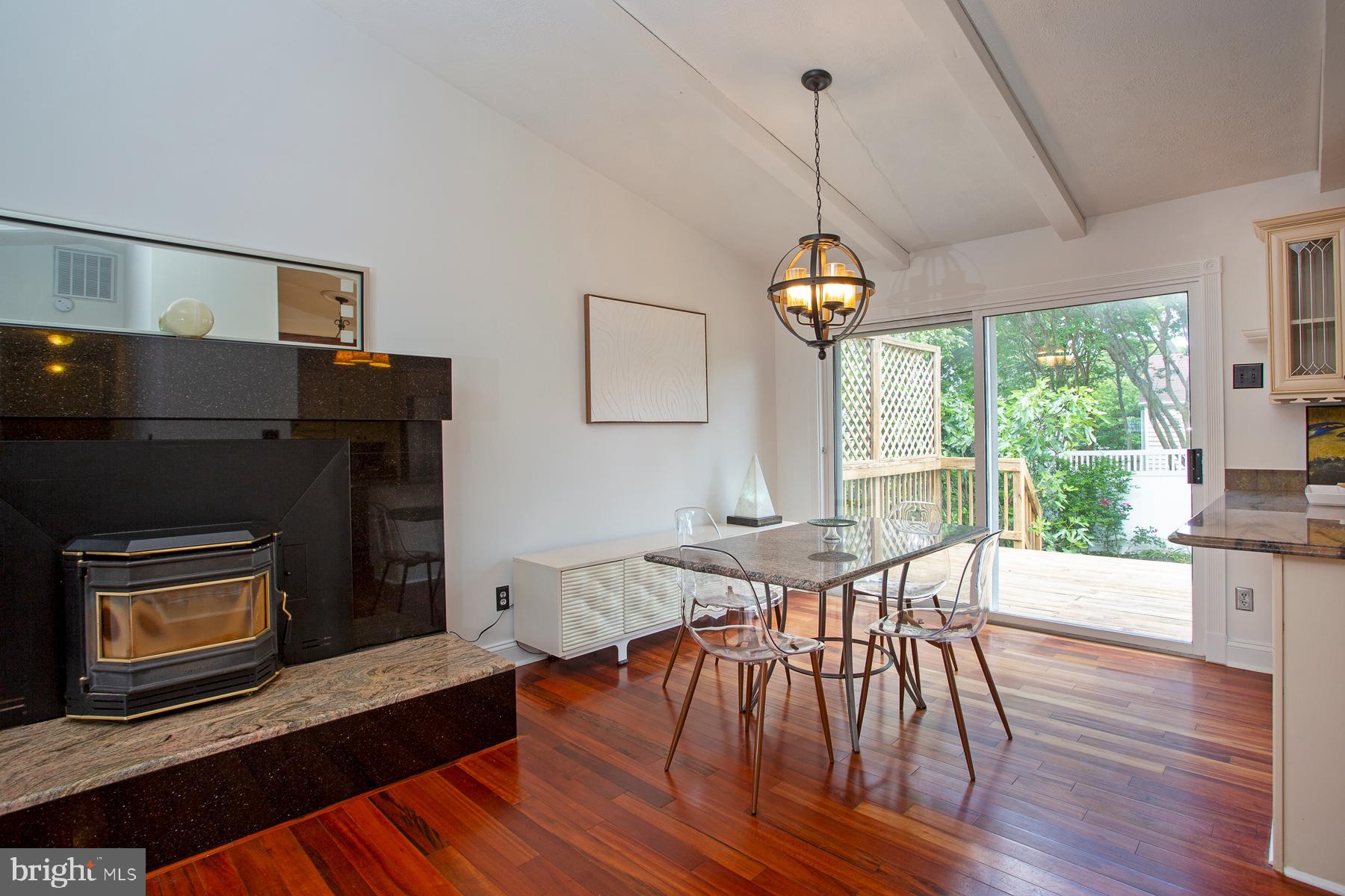 COLONY HILLS - Residential