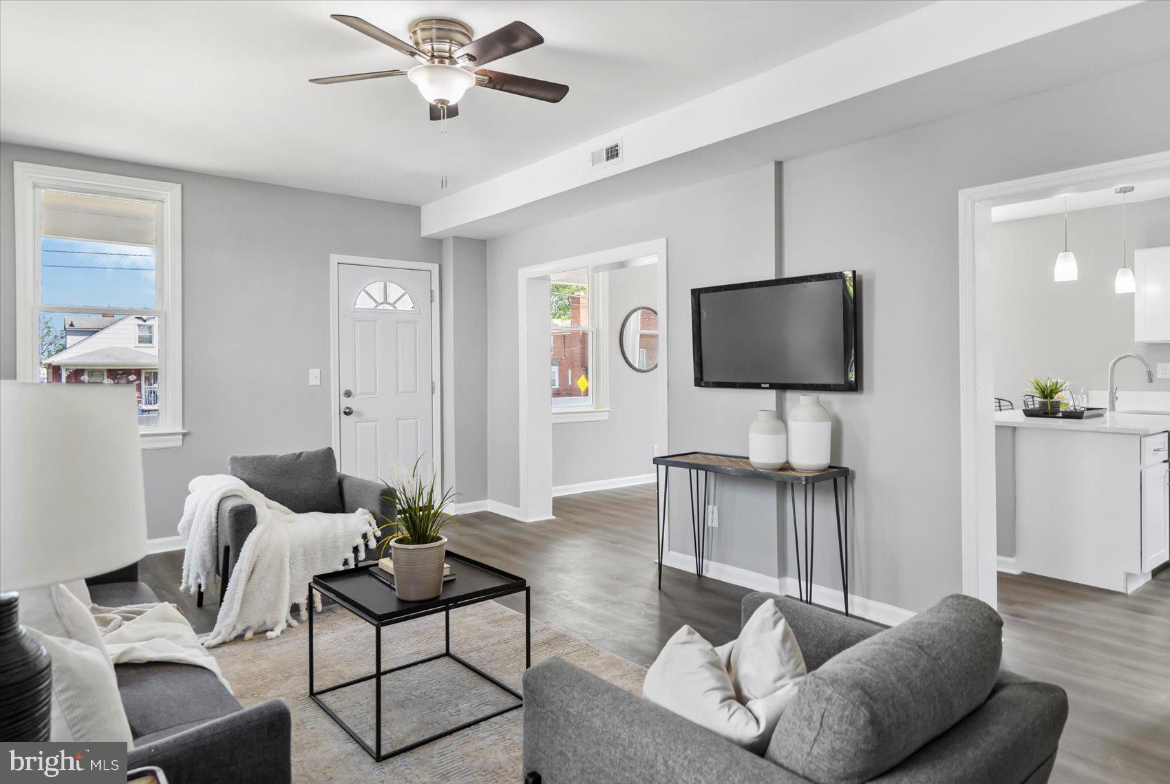 MORAVIA PARK - Residential