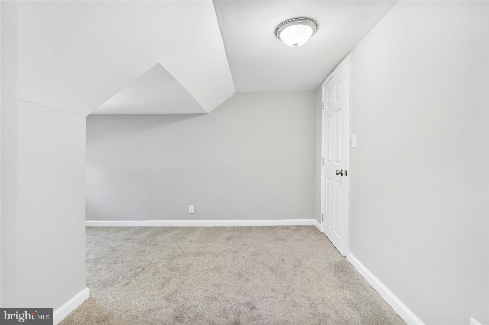 MORAVIA PARK - Residential