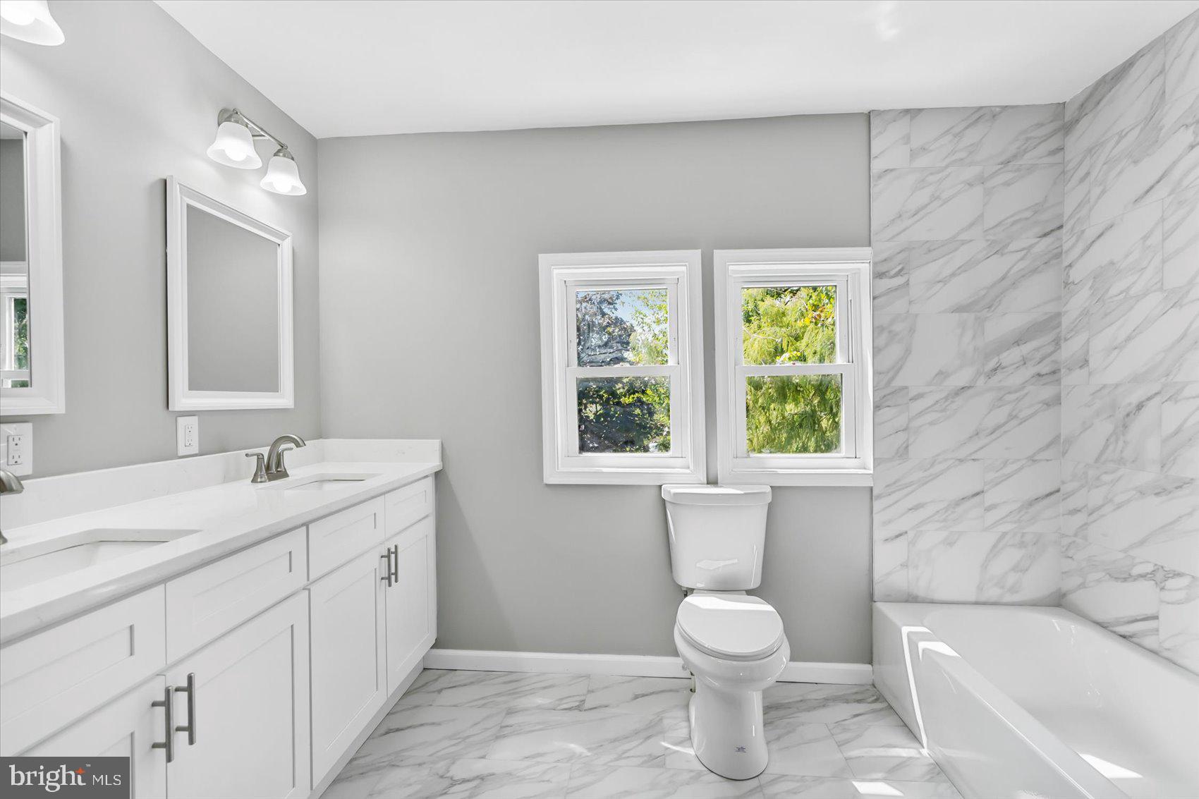 MORAVIA PARK - Residential