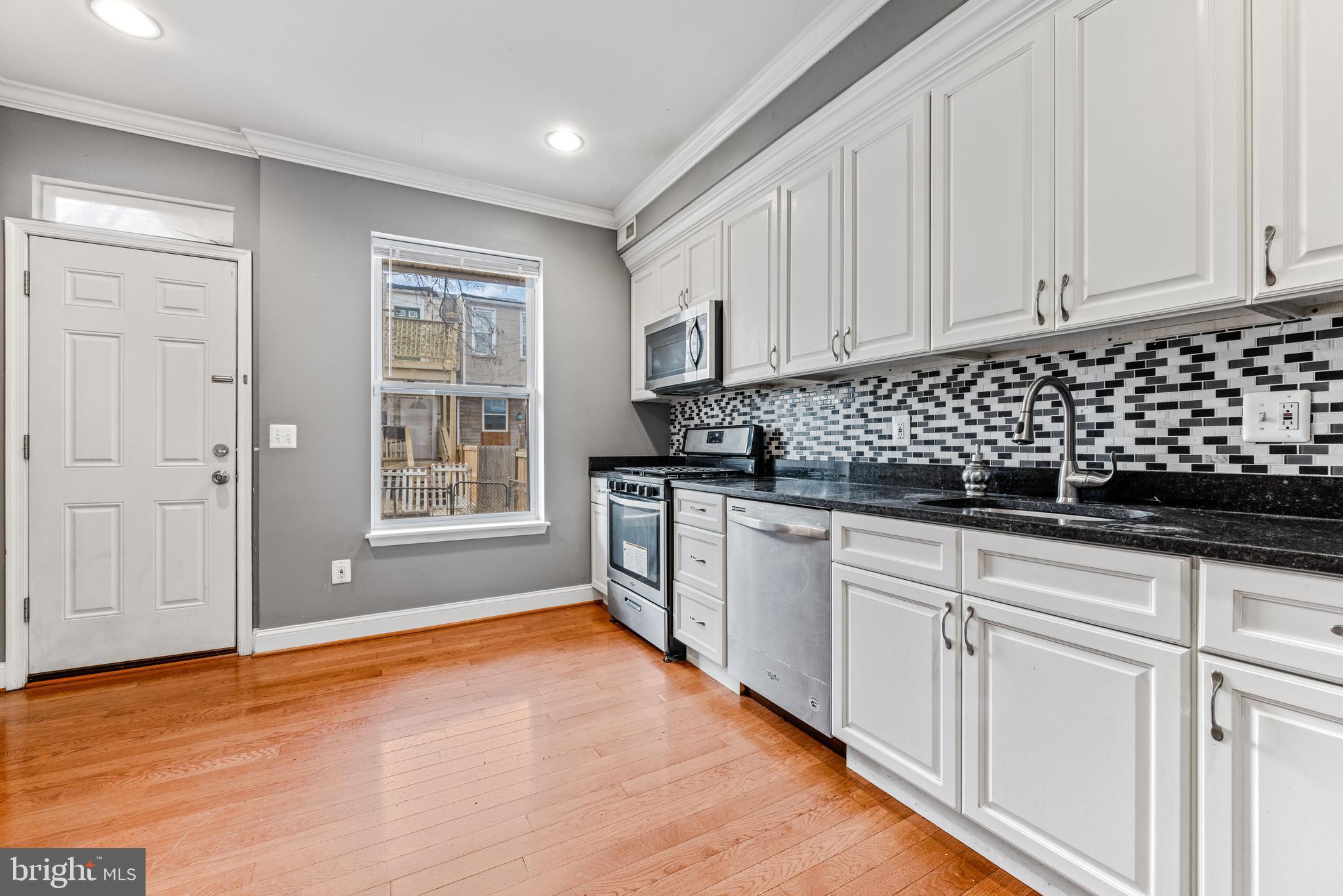 WASHINGTON VILLAGE - Residential