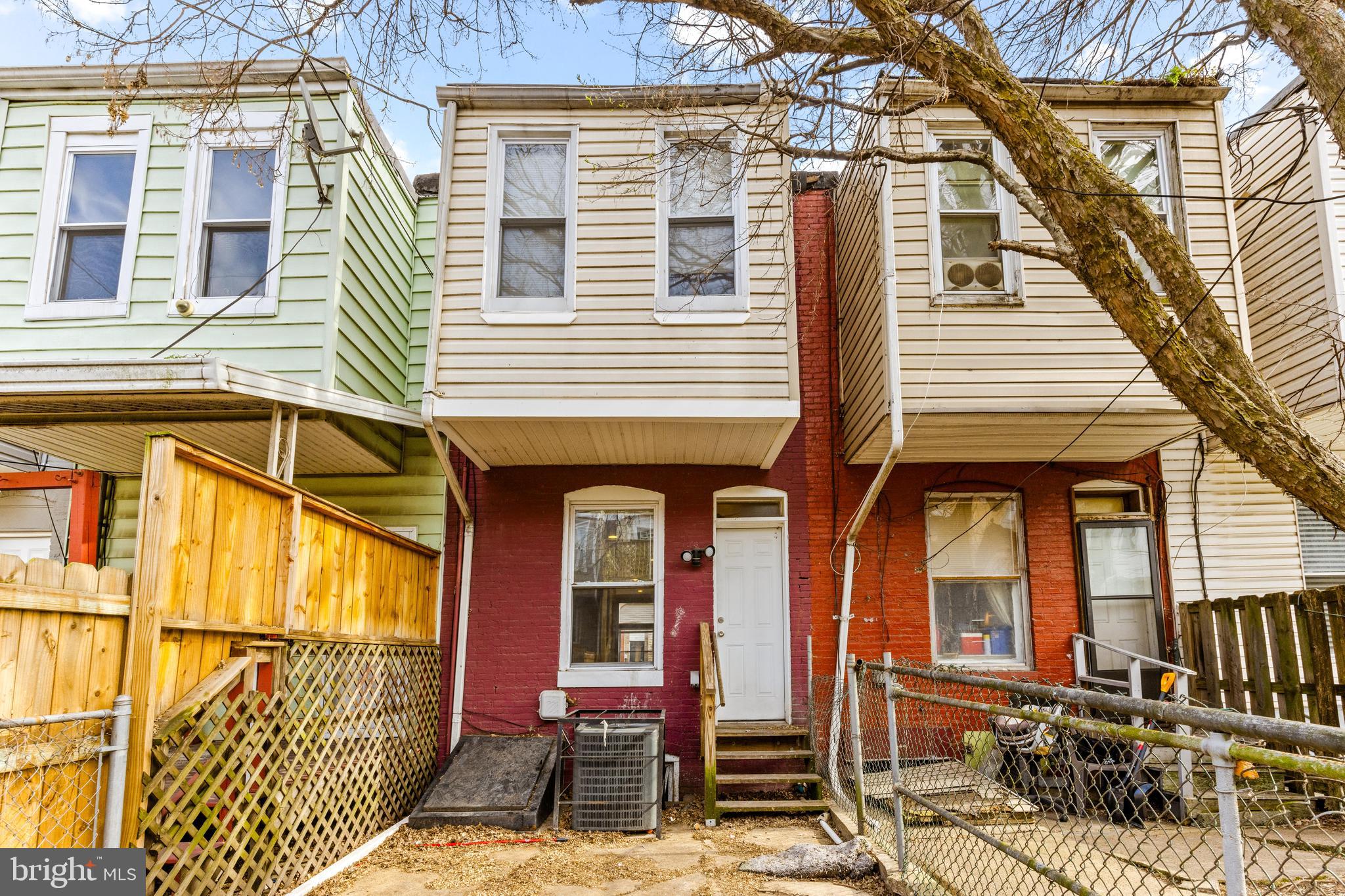 WASHINGTON VILLAGE - Residential