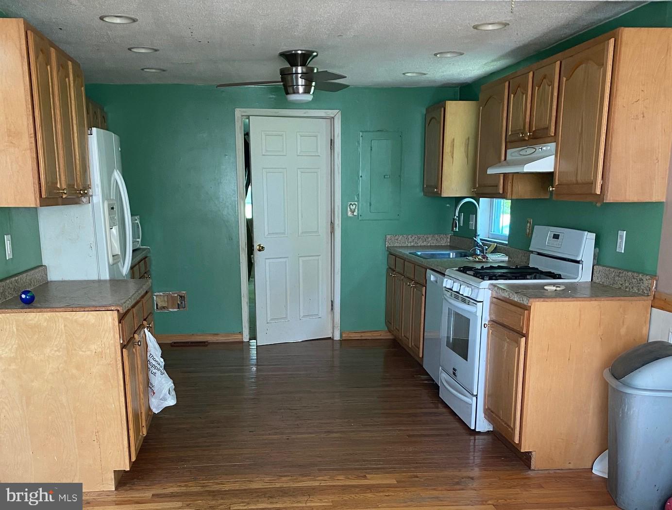 BOONSBORO - Residential