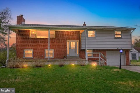 Homes For Sale - 822 Murray Avenue<br/> Camden County, CHERRY HILL, NJ 08002