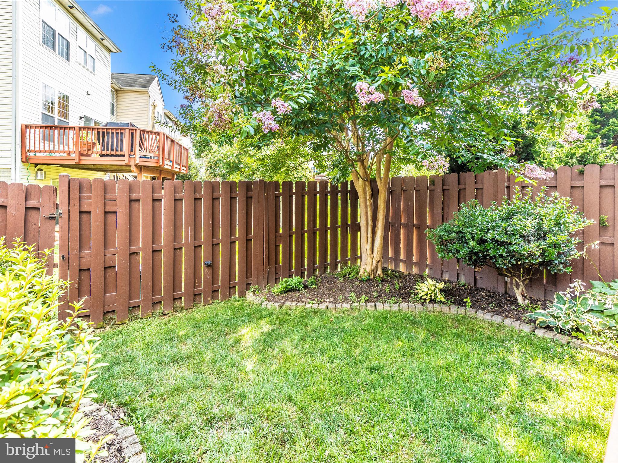 WELLINGTON TRACE - Residential