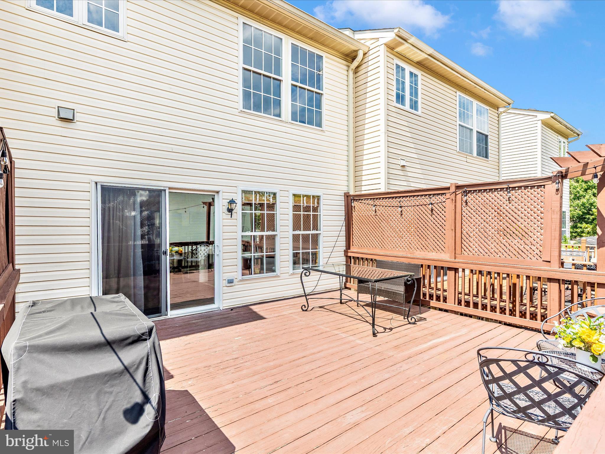 WELLINGTON TRACE - Residential