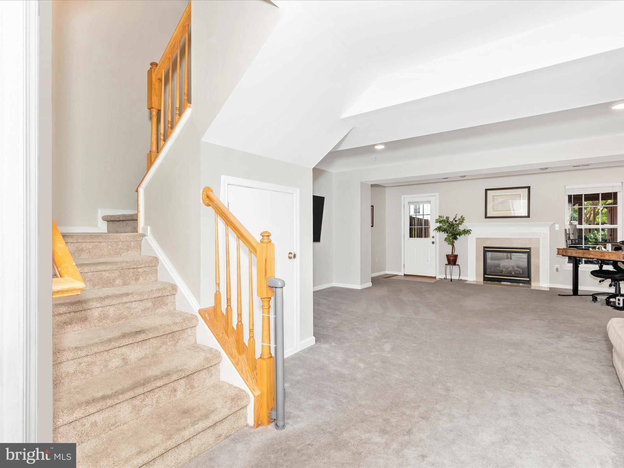 WELLINGTON TRACE - Residential