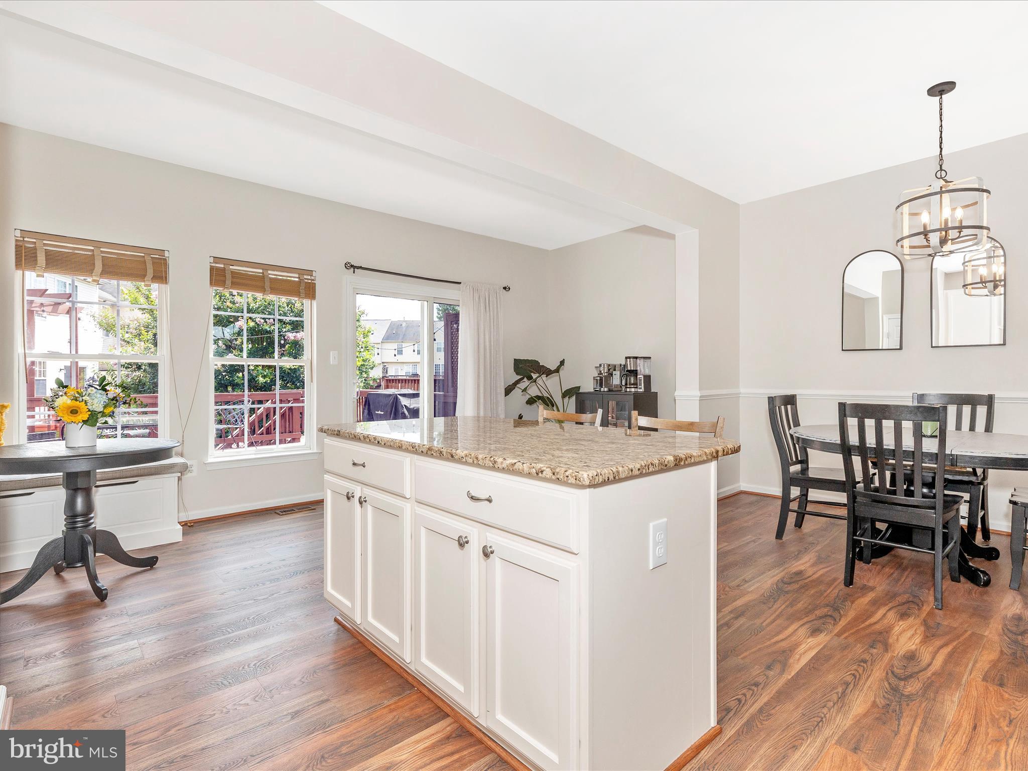 WELLINGTON TRACE - Residential