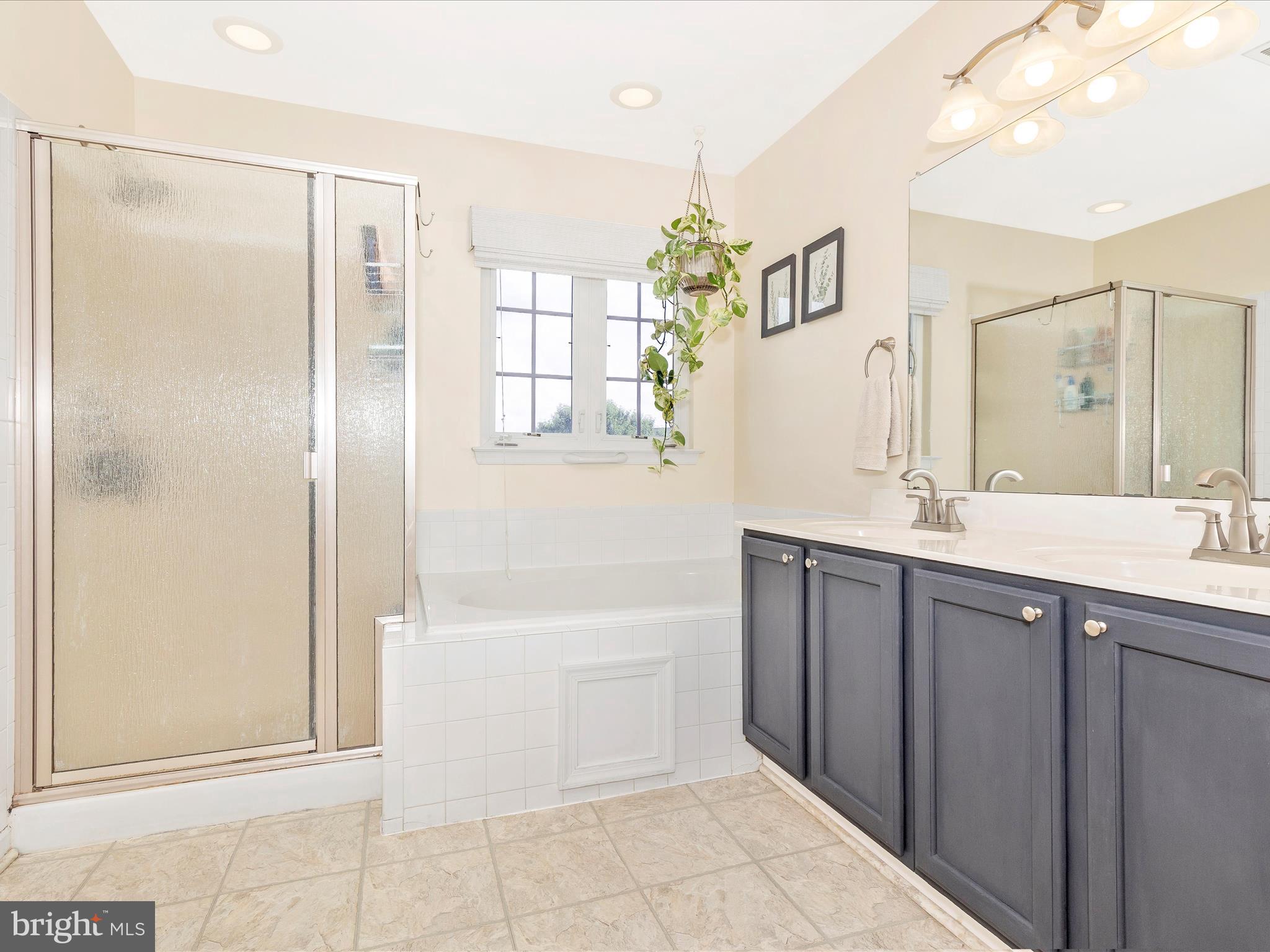 WELLINGTON TRACE - Residential