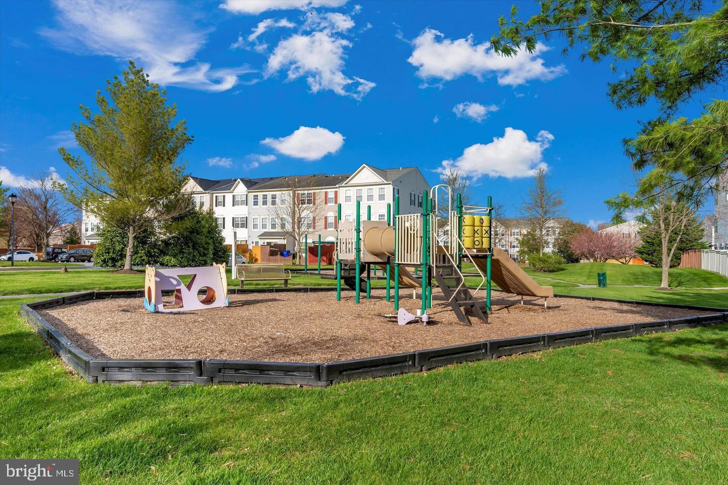 WELLINGTON TRACE - Residential