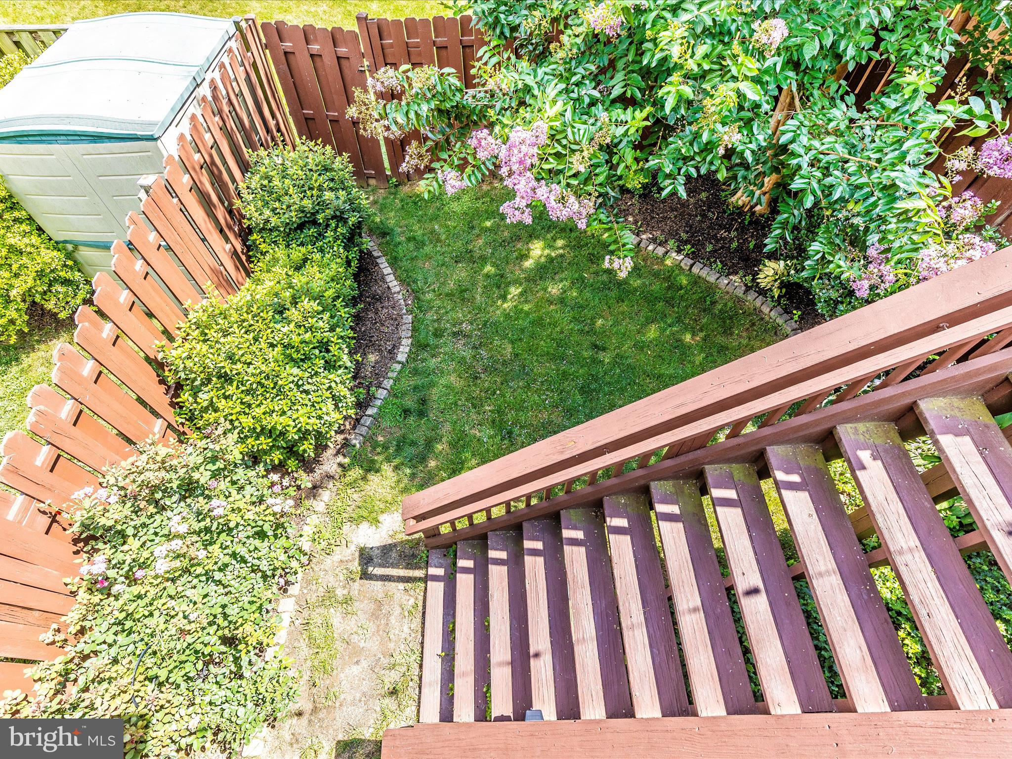 WELLINGTON TRACE - Residential