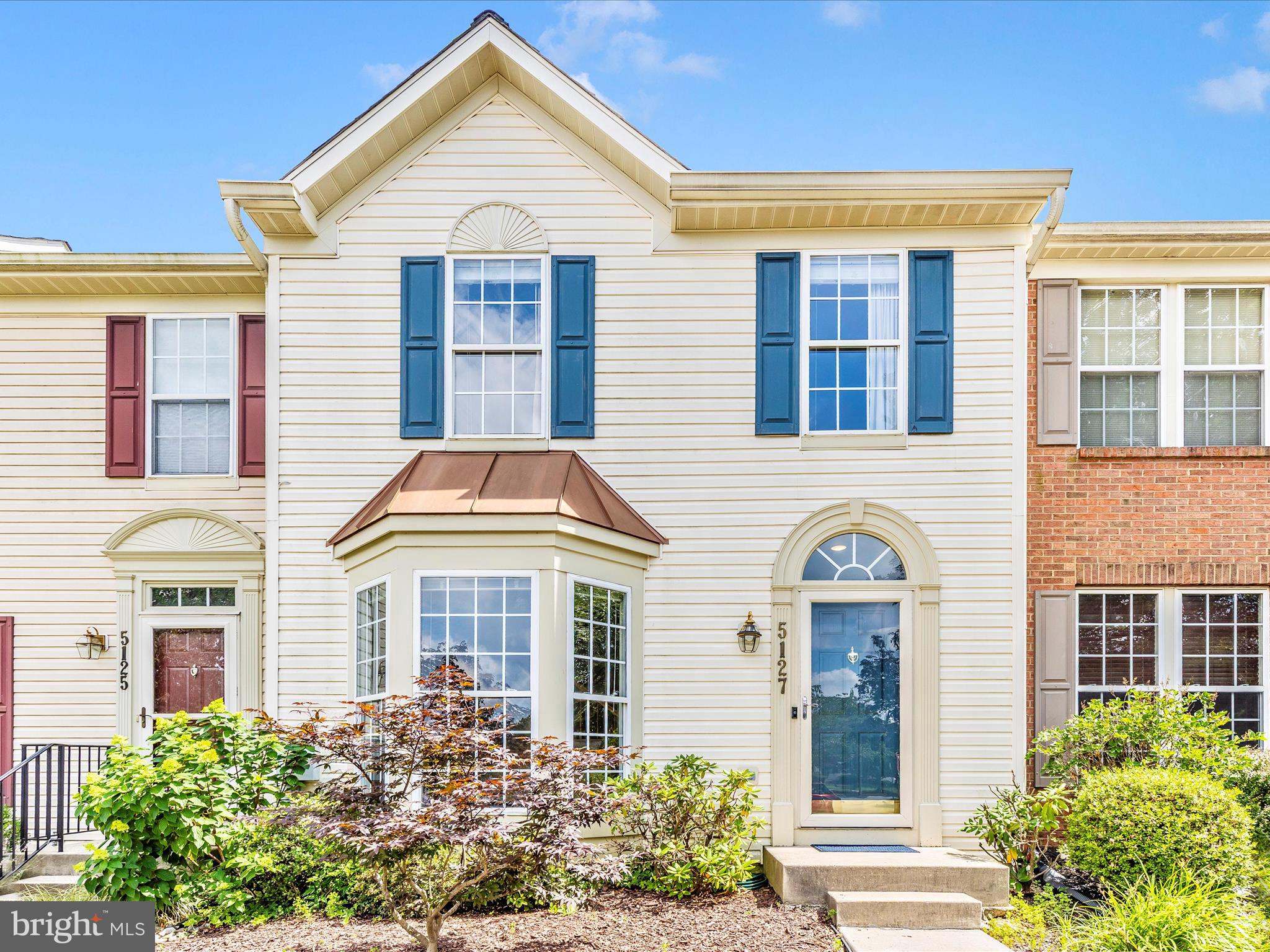 WELLINGTON TRACE - Residential