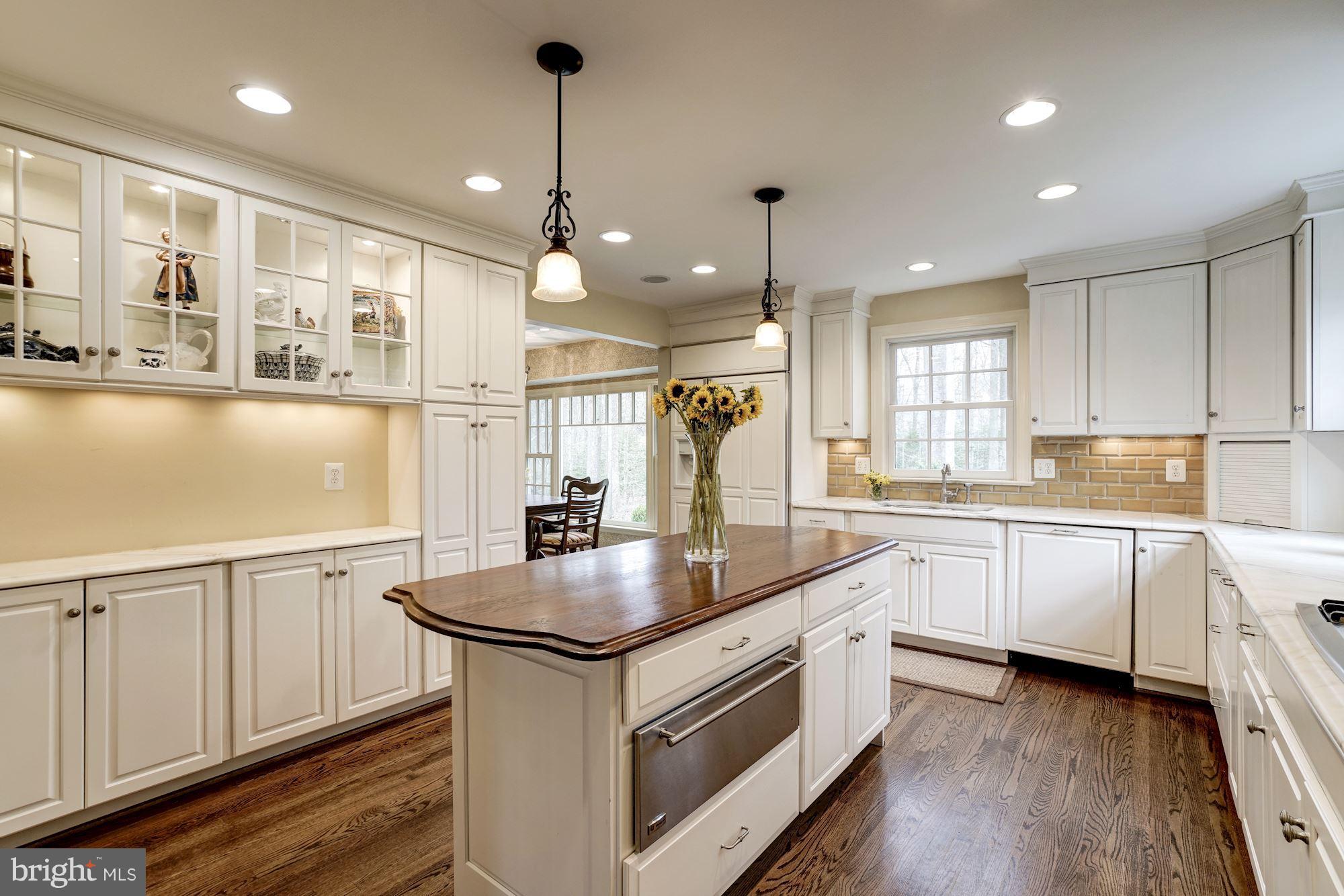 TIMBERLY - Residential