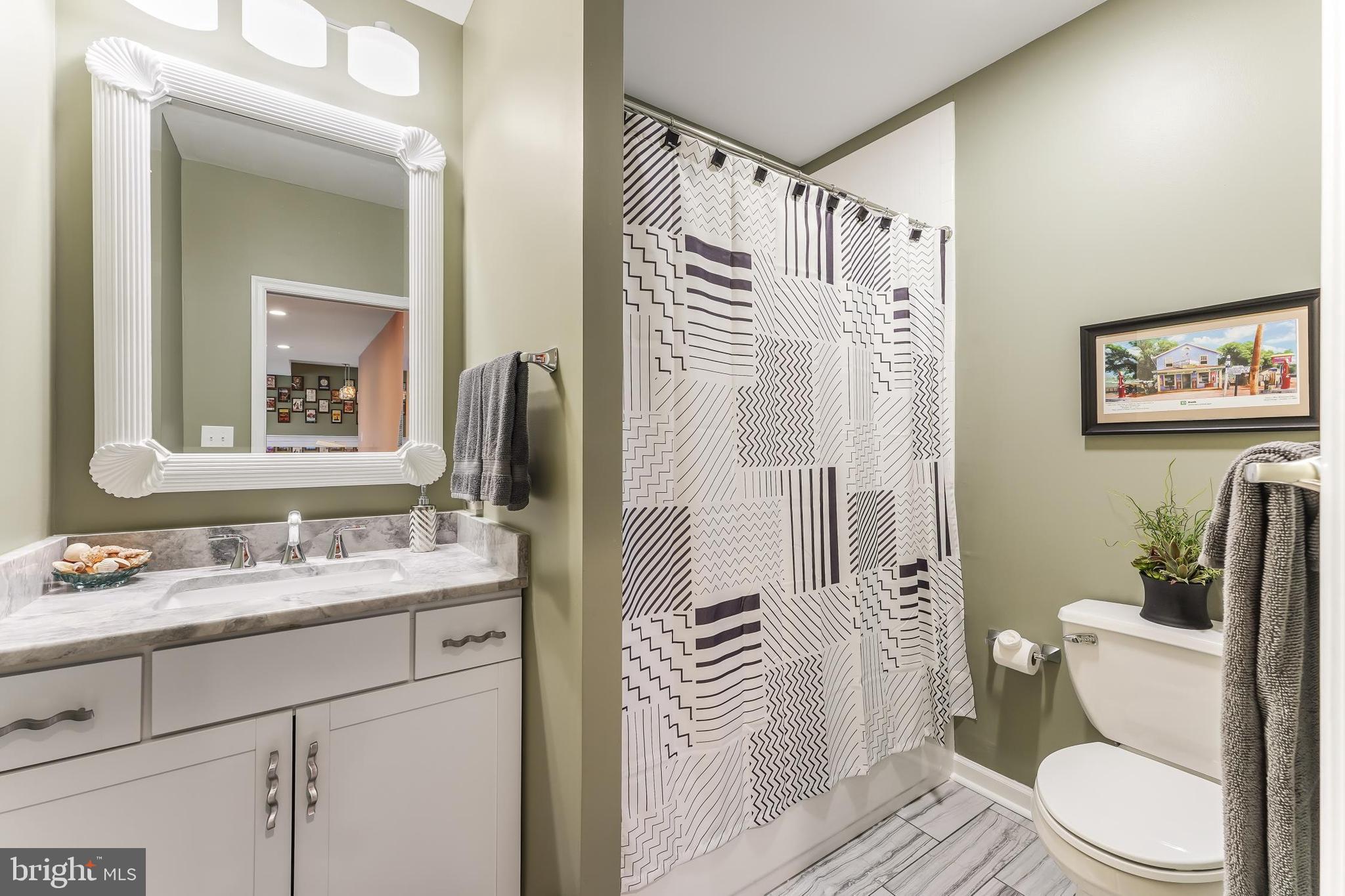 HILLVIEW - Residential