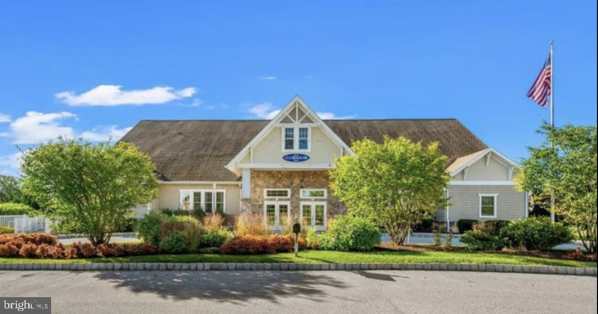 HILLVIEW - Residential