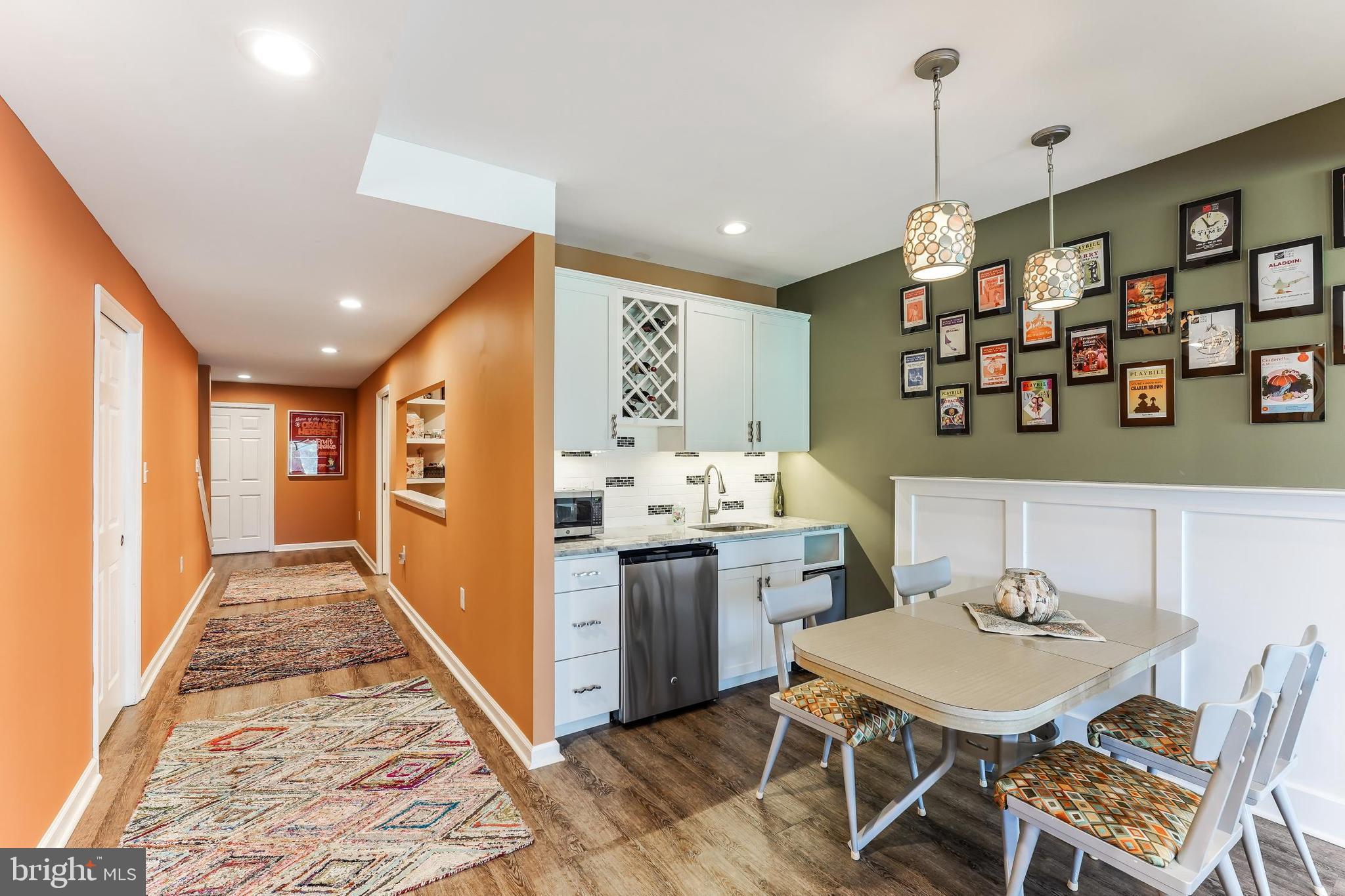 HILLVIEW - Residential