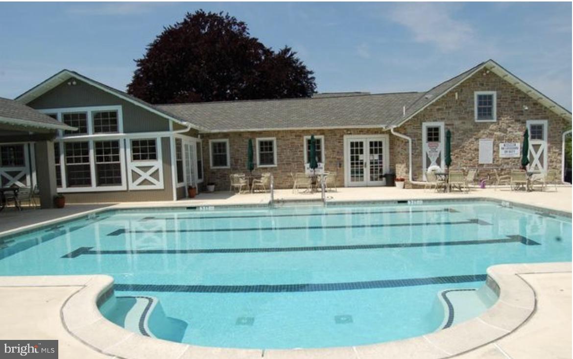 HILLVIEW - Residential