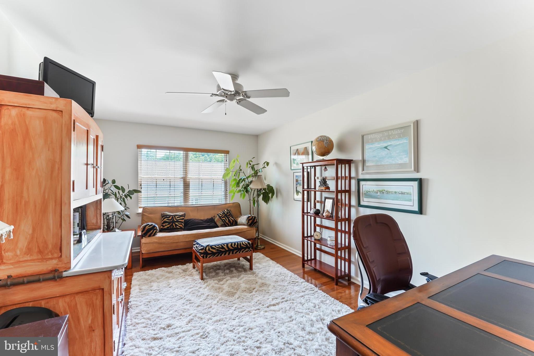 HILLVIEW - Residential