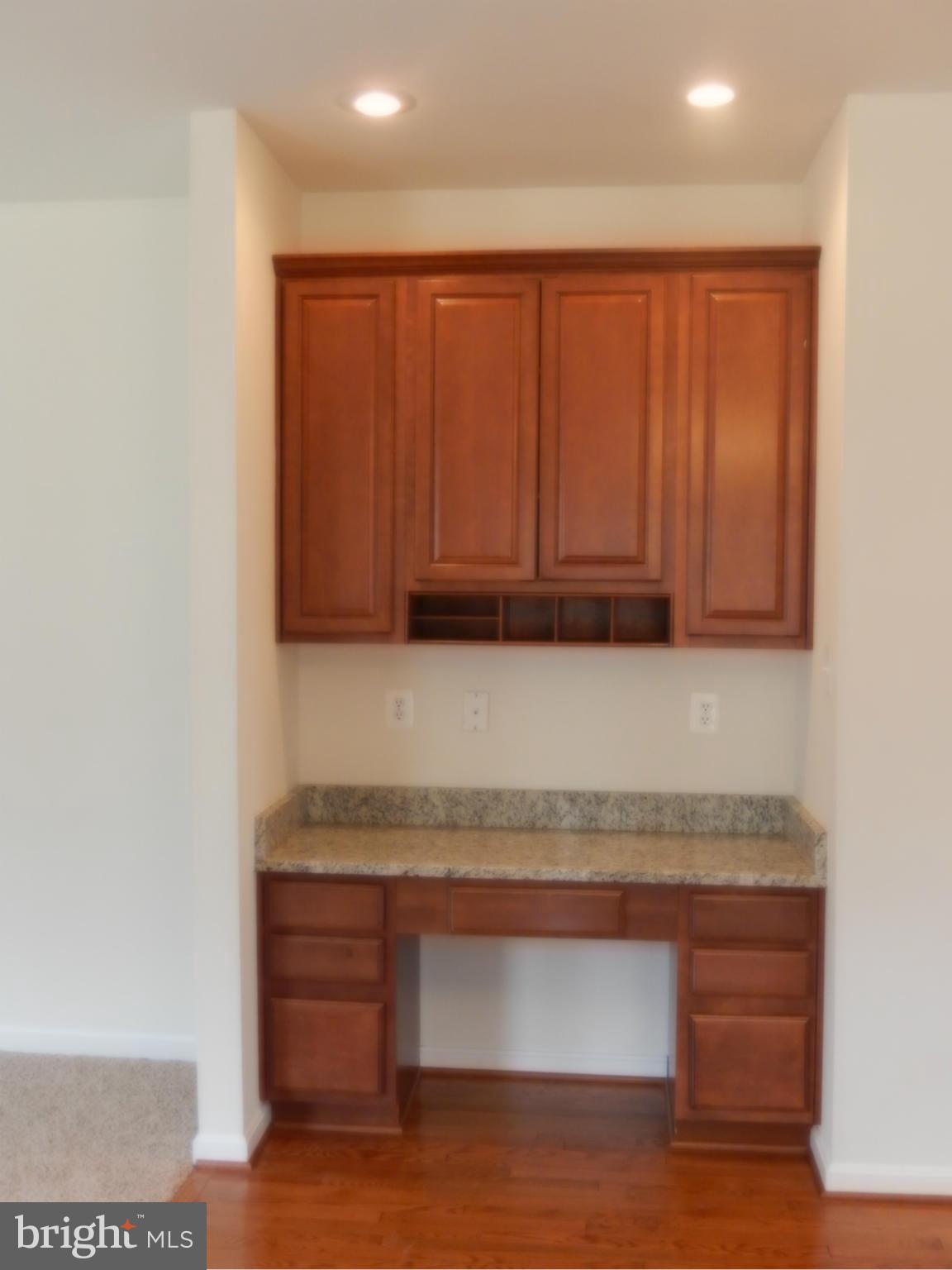 NI RIVER STATION - Residential