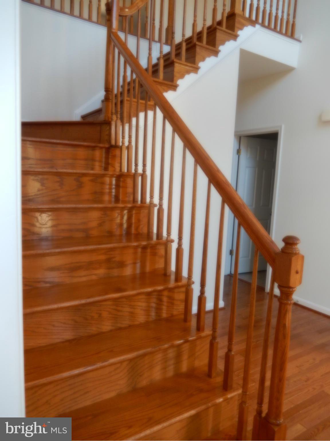 NI RIVER STATION - Residential