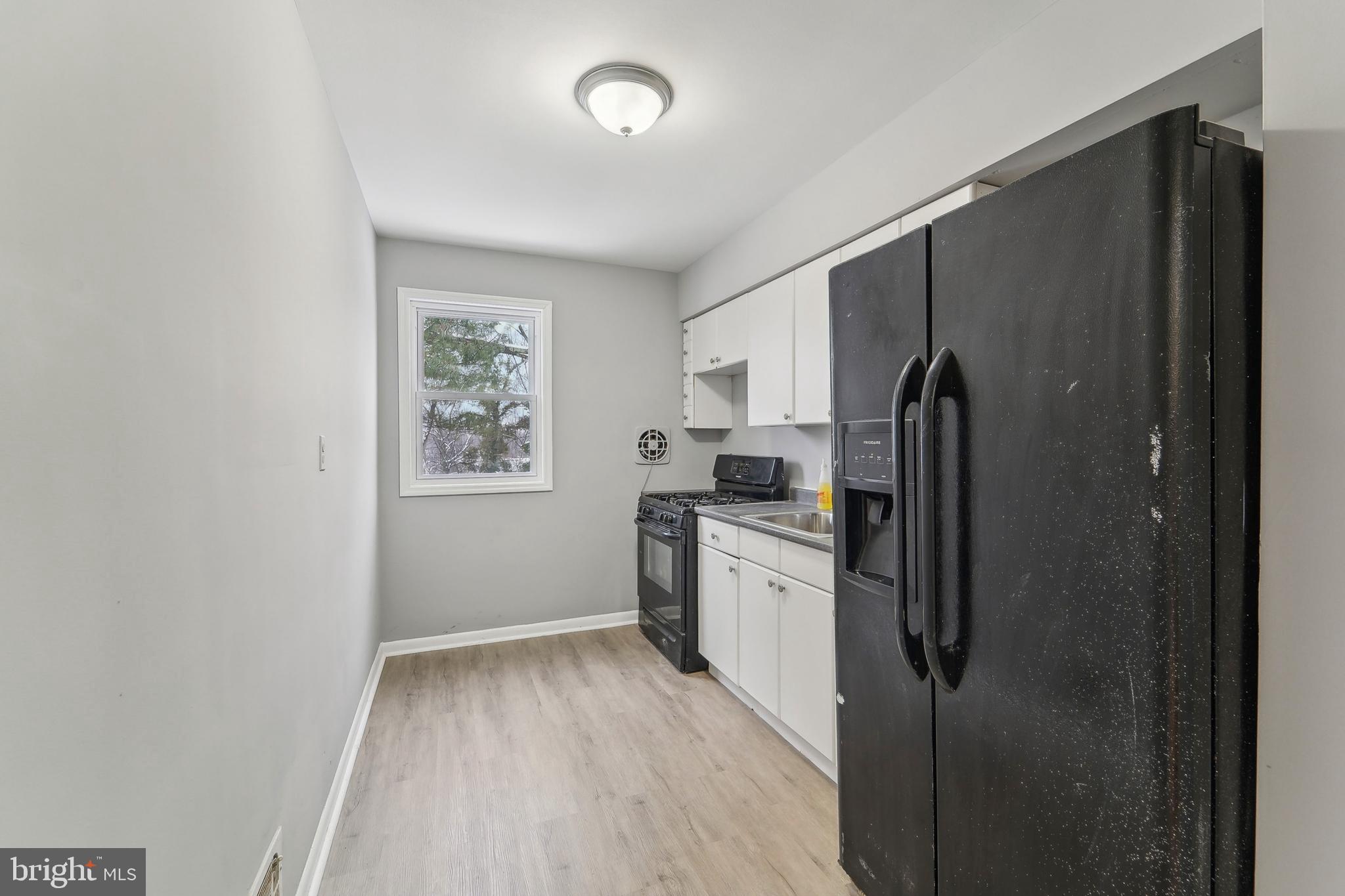 LAURAVILLE HISTORIC DISTRICT - Residential