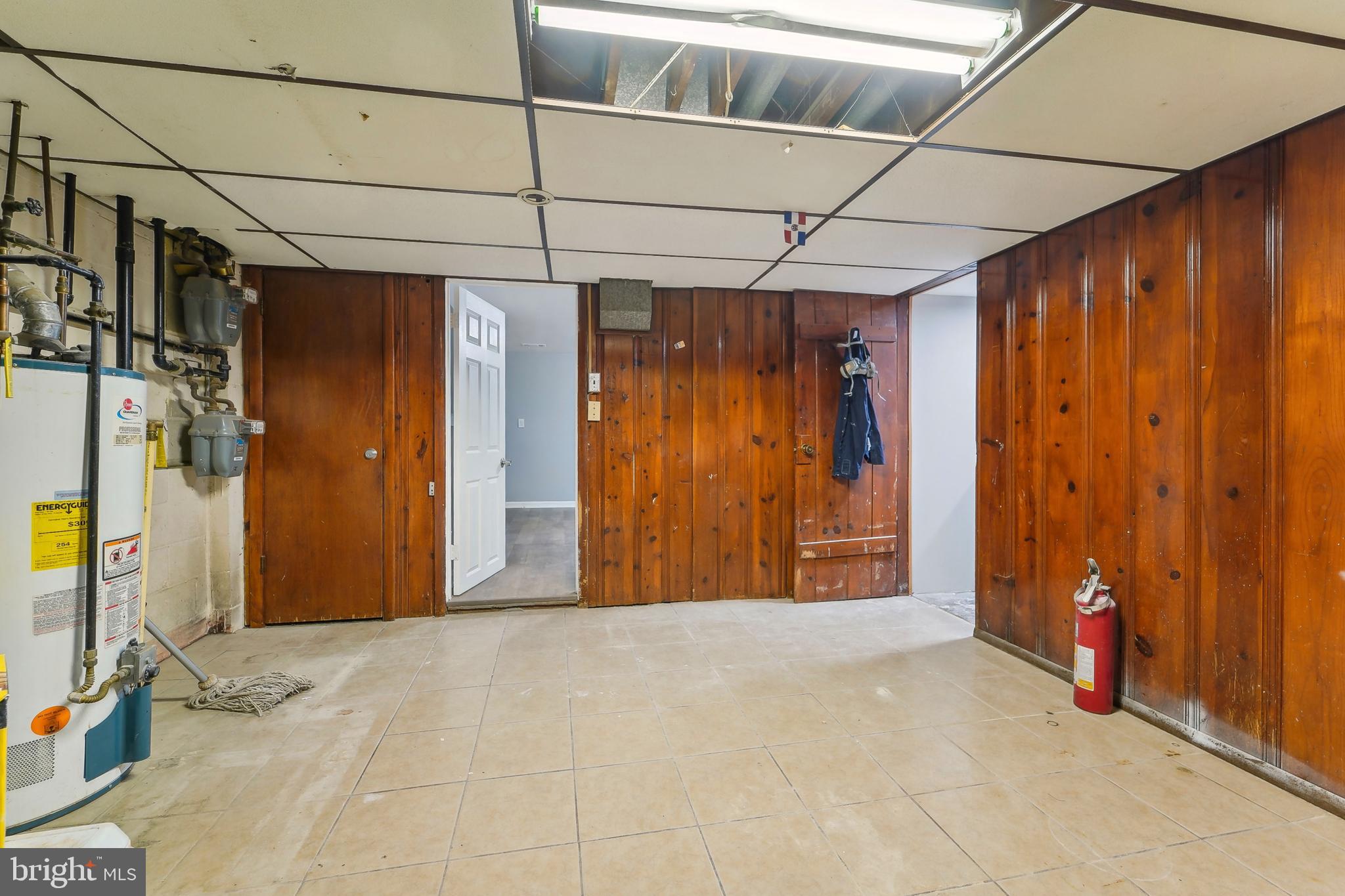 LAURAVILLE HISTORIC DISTRICT - Residential