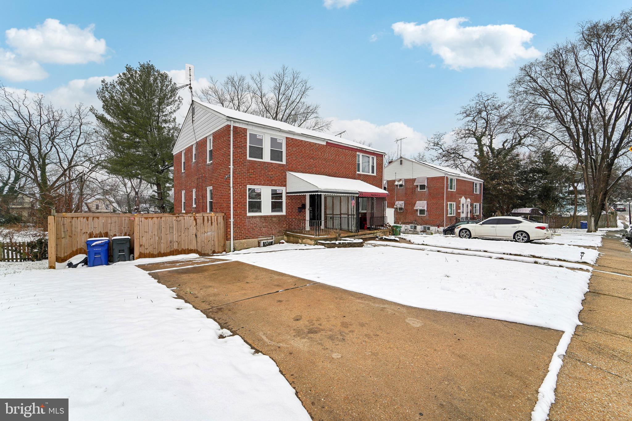 LAURAVILLE HISTORIC DISTRICT - Residential